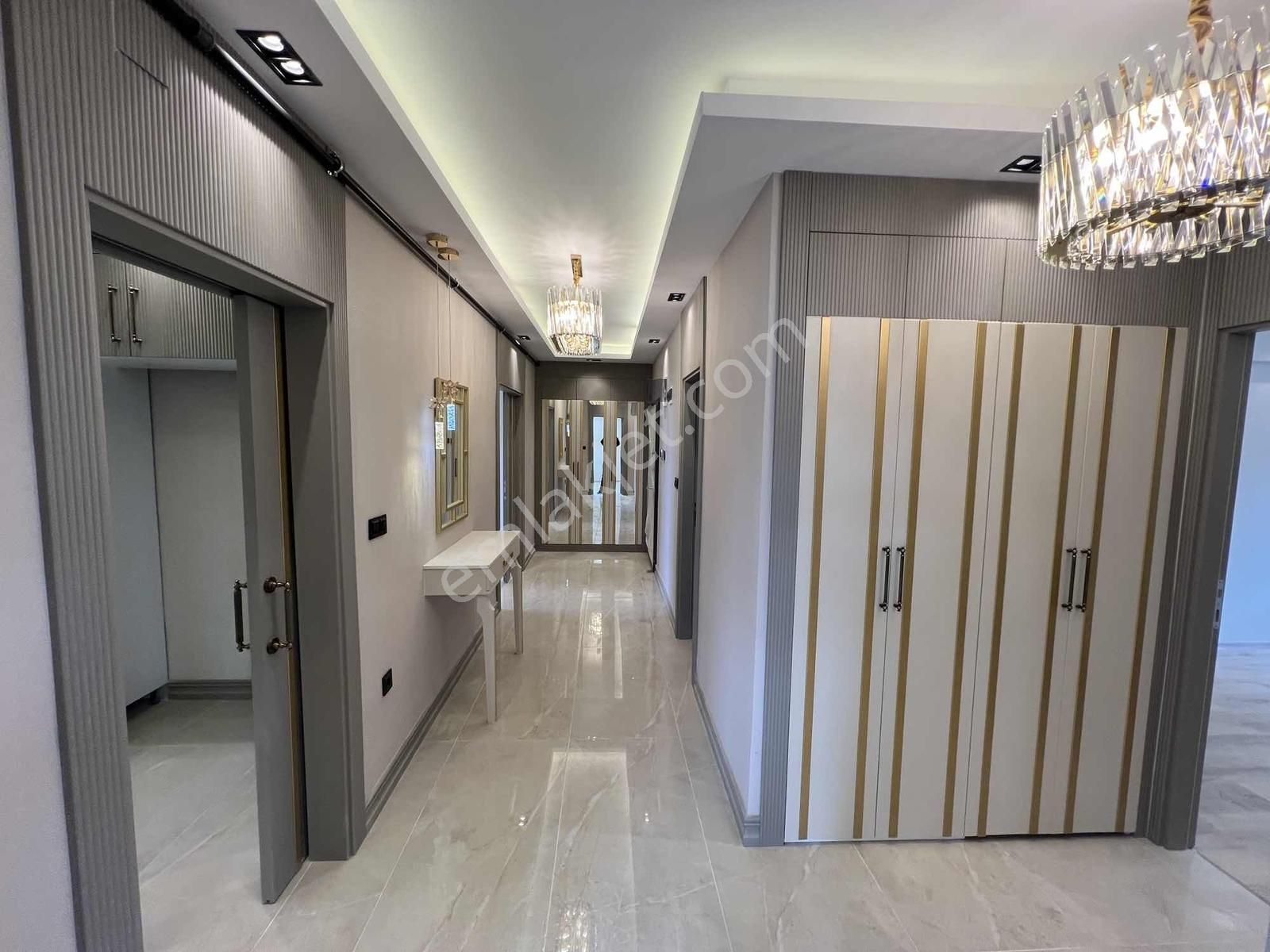 Muhteşem Park Ve Göl Manzaralı 3,5+1 Sıfır Yapı Satılık Daire - Görsel 24