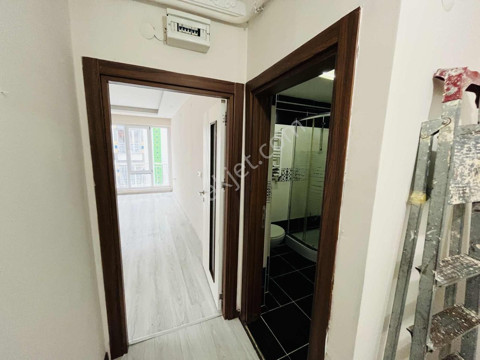 Çerkezköy İstasyon Mahallesi'nde Ara Kat 2 + 1 Kiralık Daire - Görsel 18