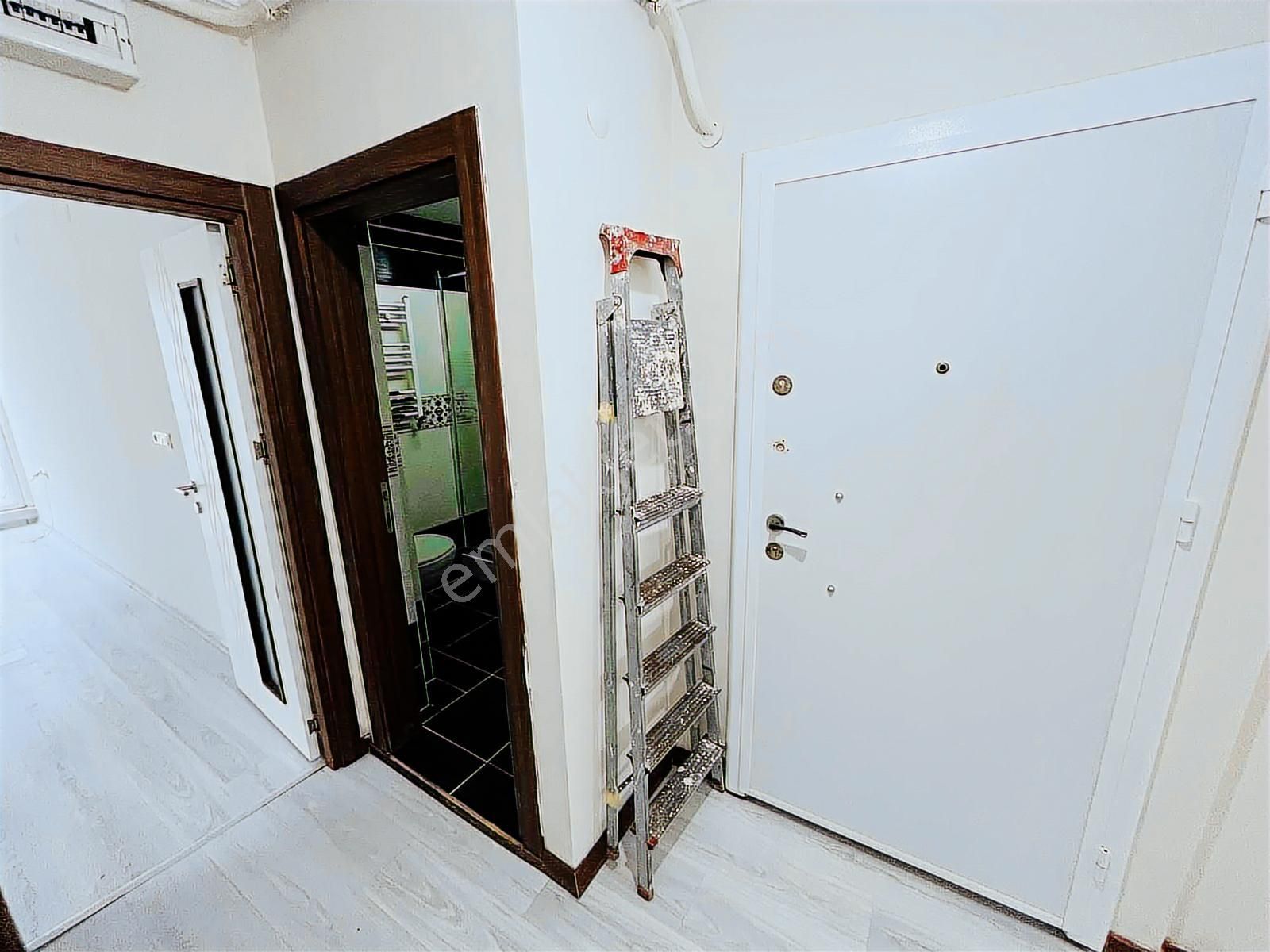 Çerkezköy İstasyon Mahallesi'nde Ara Kat 2 + 1 Kiralık Daire - Görsel 28