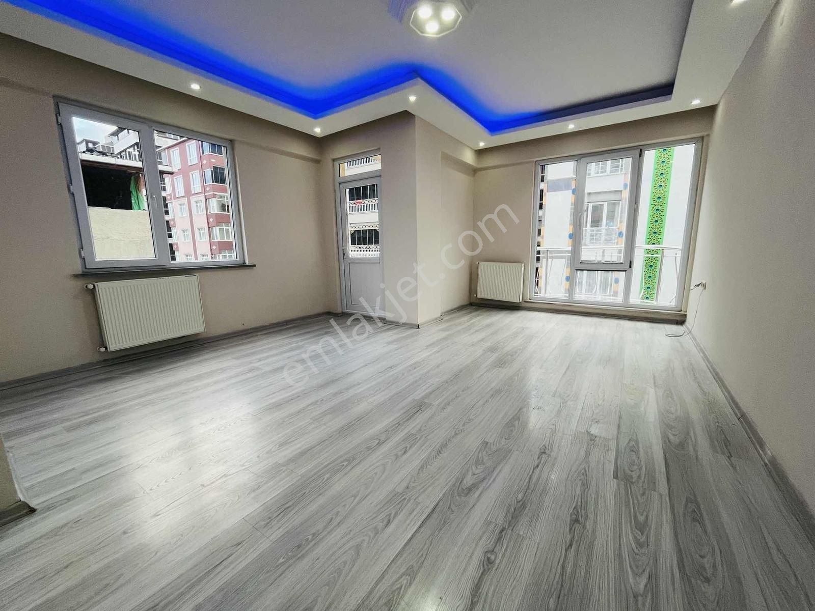 Çerkezköy İstasyon Mahallesi'nde Ara Kat 2 + 1 Kiralık Daire - Görsel 14