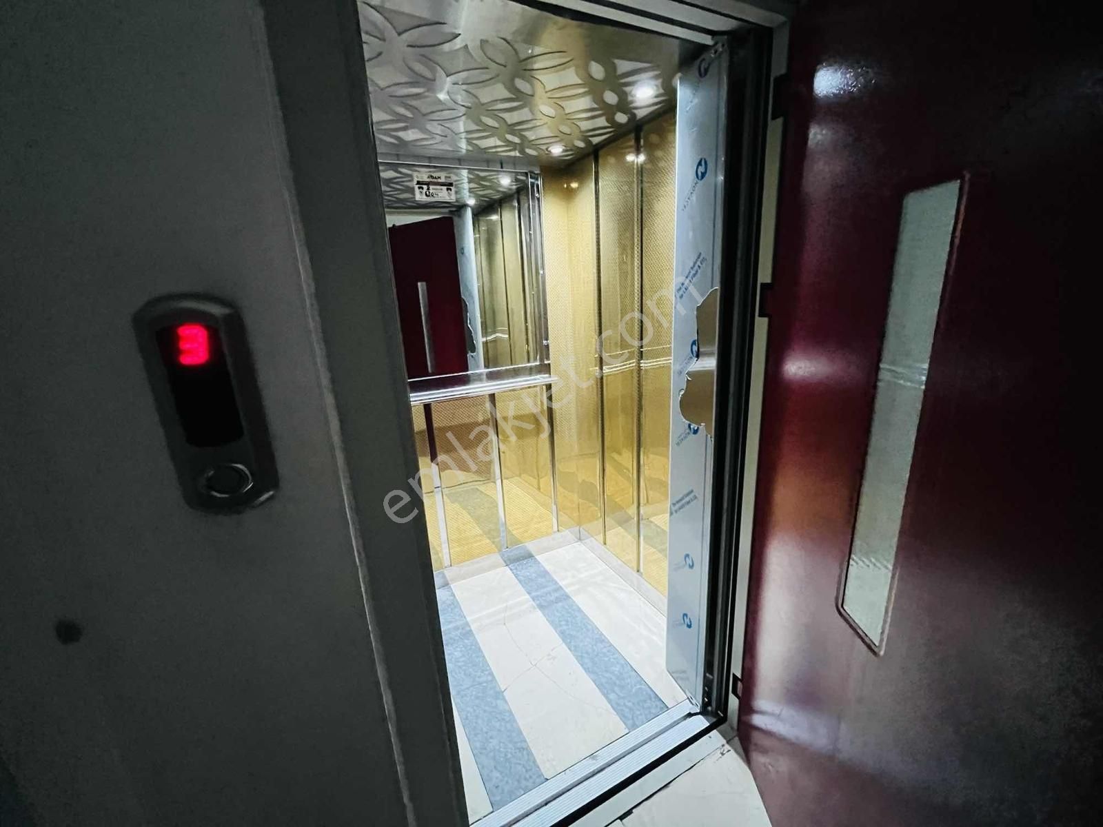 Çerkezköy İstasyon Mahallesi'nde Ara Kat 2 + 1 Kiralık Daire - Görsel 27