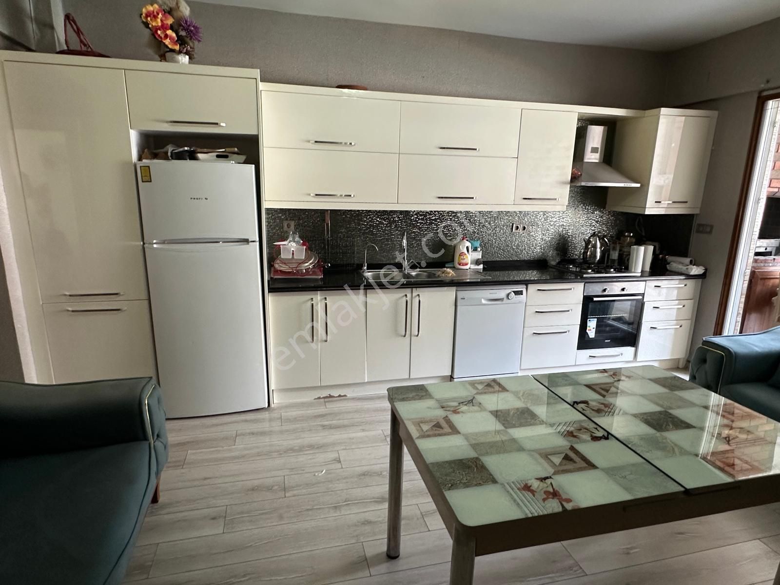 Arif Emlaktan Satılık Oğuzeli Körkünde 1+1 Havuzlu Site İçi Villa - Görsel 6