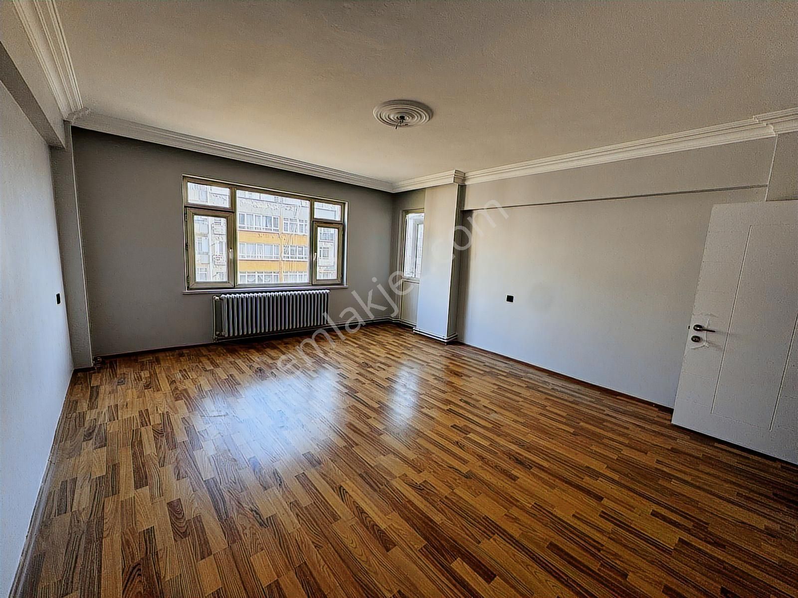 Büşra'dan İlkadım 100. Yıl Bulvarına Cephe 3+1 Daire! - Görsel 18