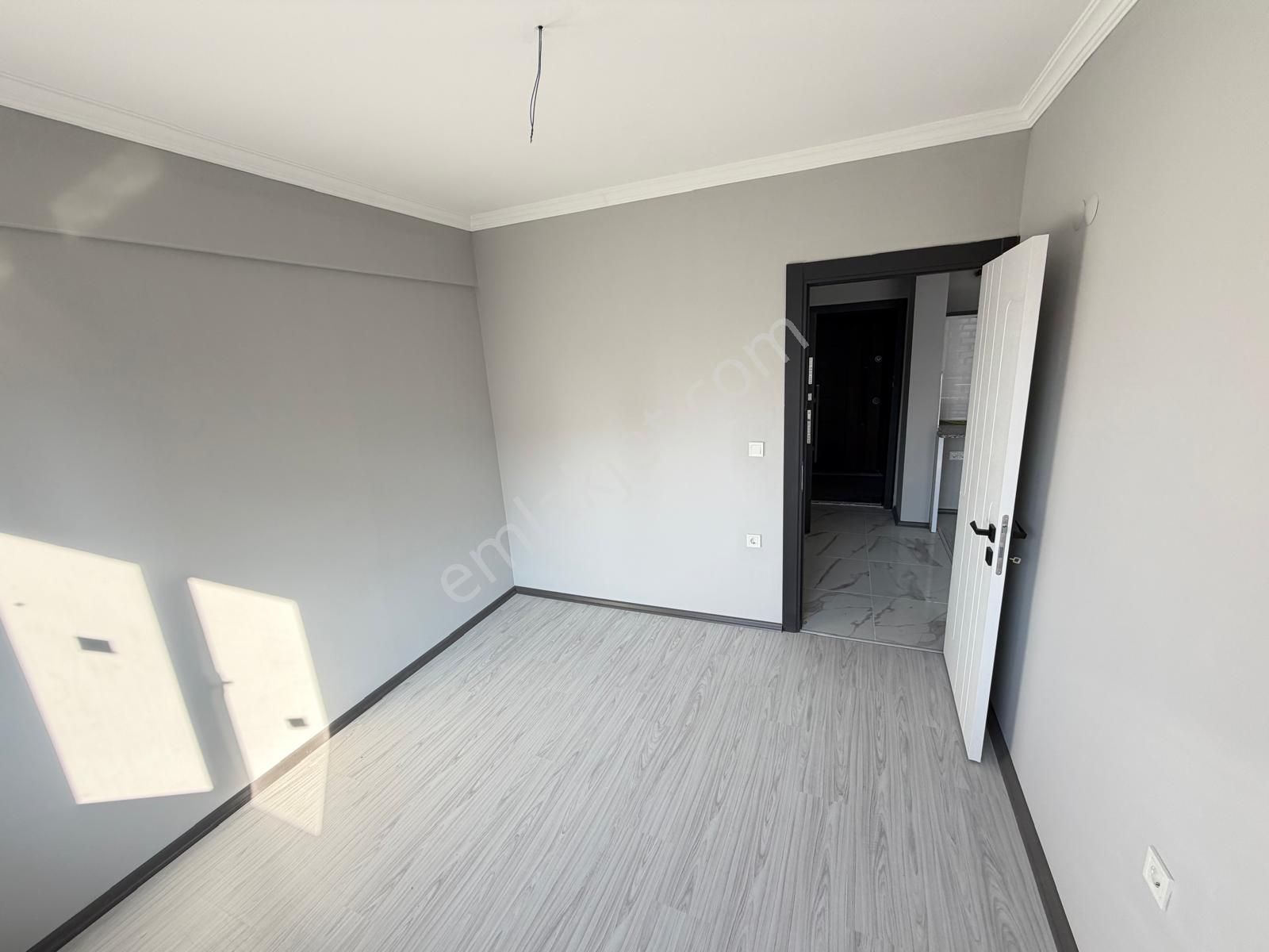 Site İçi Satılık 1+1 55m2 Balkonlu Sıfır Daireler - Görsel 22