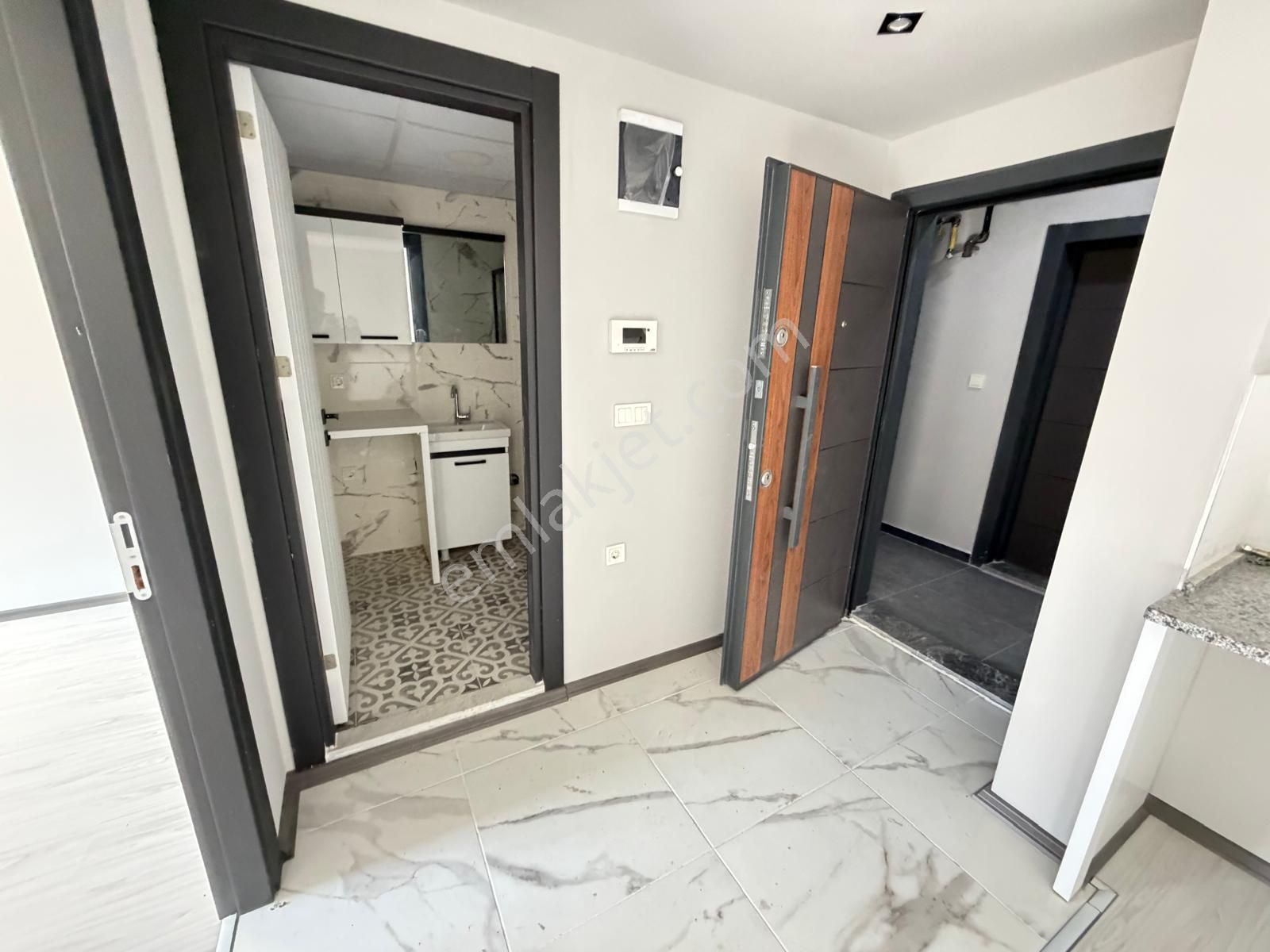 Site İçi Satılık 1+1 55m2 Balkonlu Sıfır Daireler - Görsel 15