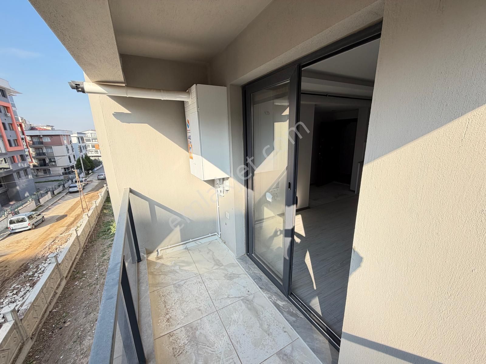 Site İçi Satılık 1+1 55m2 Balkonlu Sıfır Daireler - Görsel 13