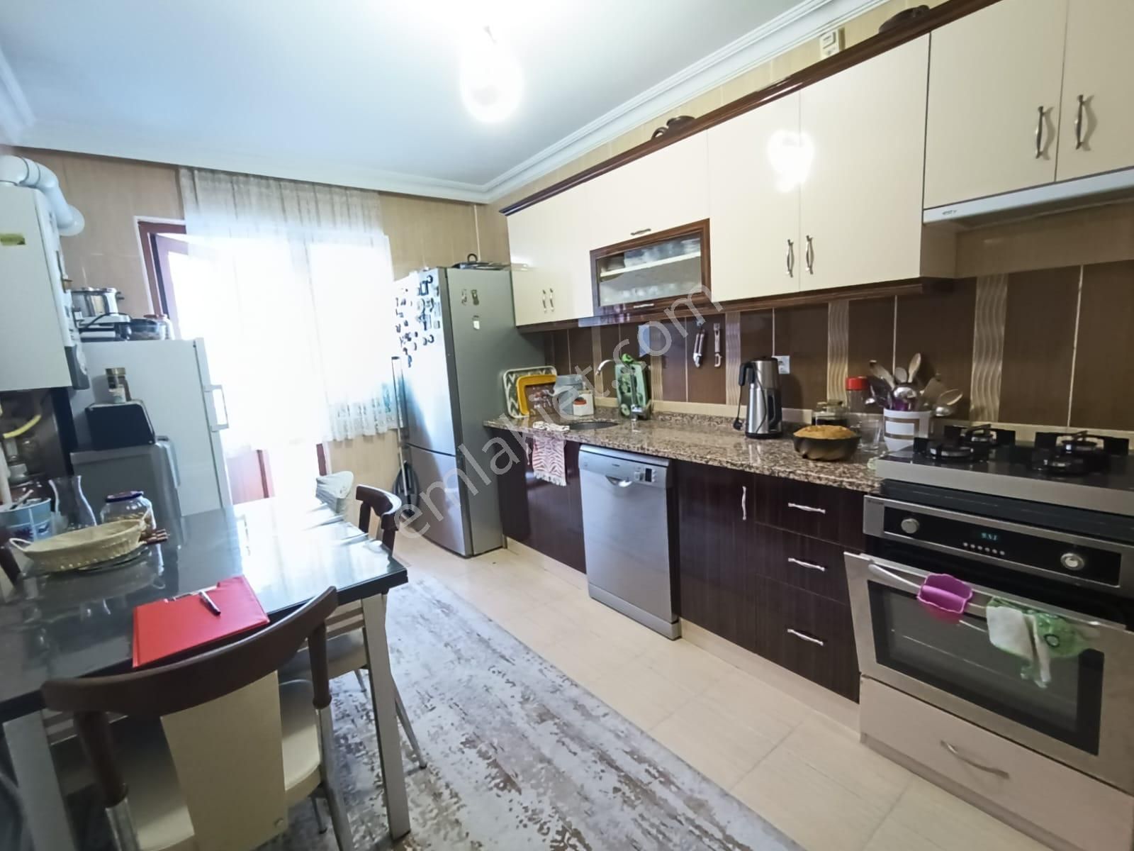 Ilı Lider Emlak'tan Ilı Ön Cephe Köşe Başı 3+1 Kiralık Daire - Görsel 14