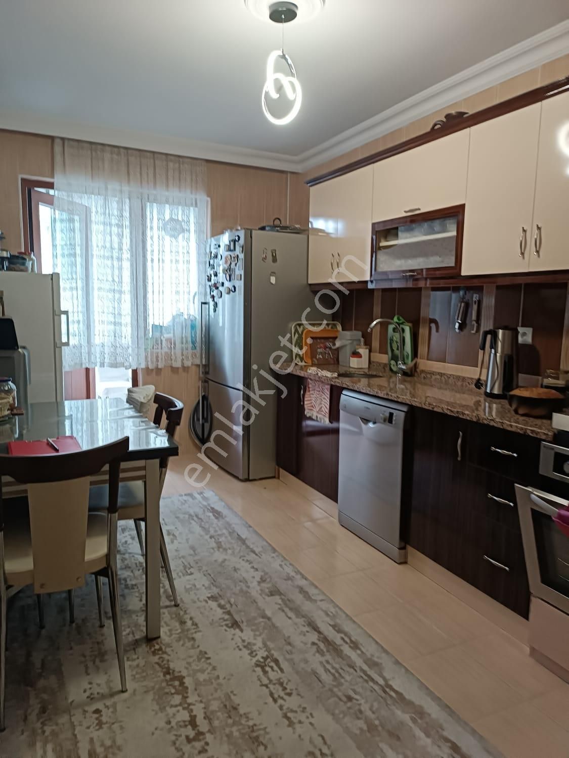 Ilı Lider Emlak'tan Ilı Ön Cephe Köşe Başı 3+1 Kiralık Daire - Görsel 7