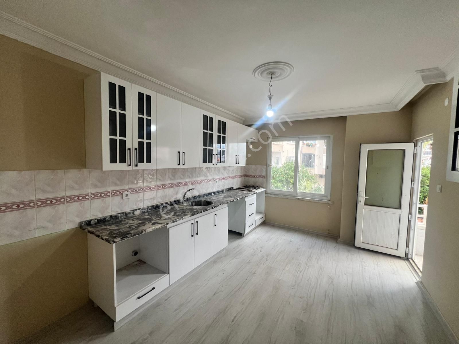 Karınca'dan Viranşehir'de Anayola Sıfır Fırsat Daire !!! - Görsel 2