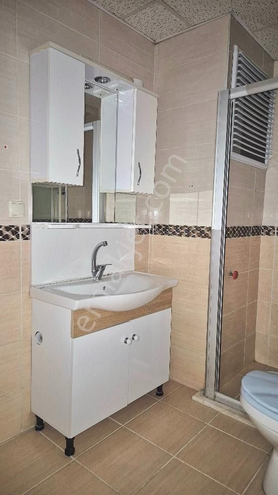 Turyaptan Bahçelievlerde Genç Binada Kiralık 2+1 Daire - Görsel 18