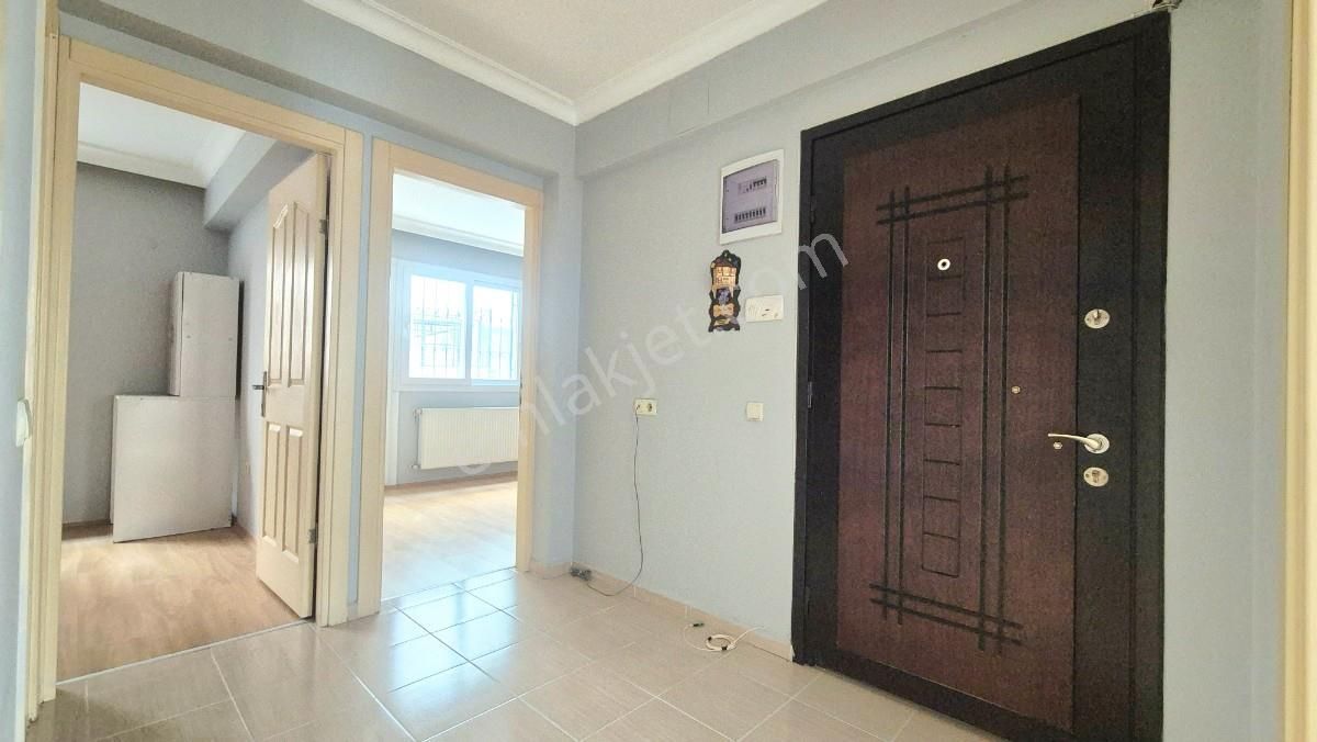 Turyaptan Bahçelievlerde Genç Binada Kiralık 2+1 Daire - Görsel 21