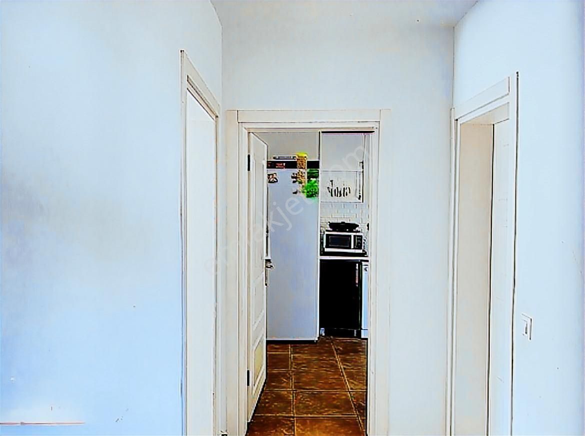 Marmaris Turunç'ta Merkezi Konumda Satılık Müstakil Tripleks Ev - Görsel 25