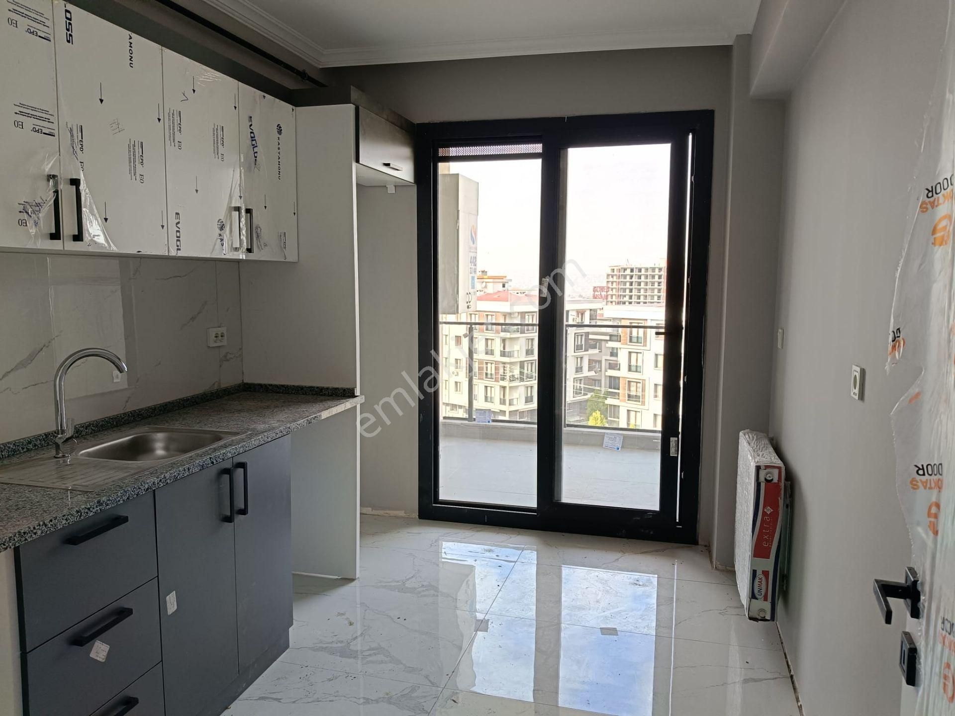 Site İçi Satılık Sıfır 2+1 Ebeveyn Banyolu Kapalı Mutfak Daireler - Görsel 7