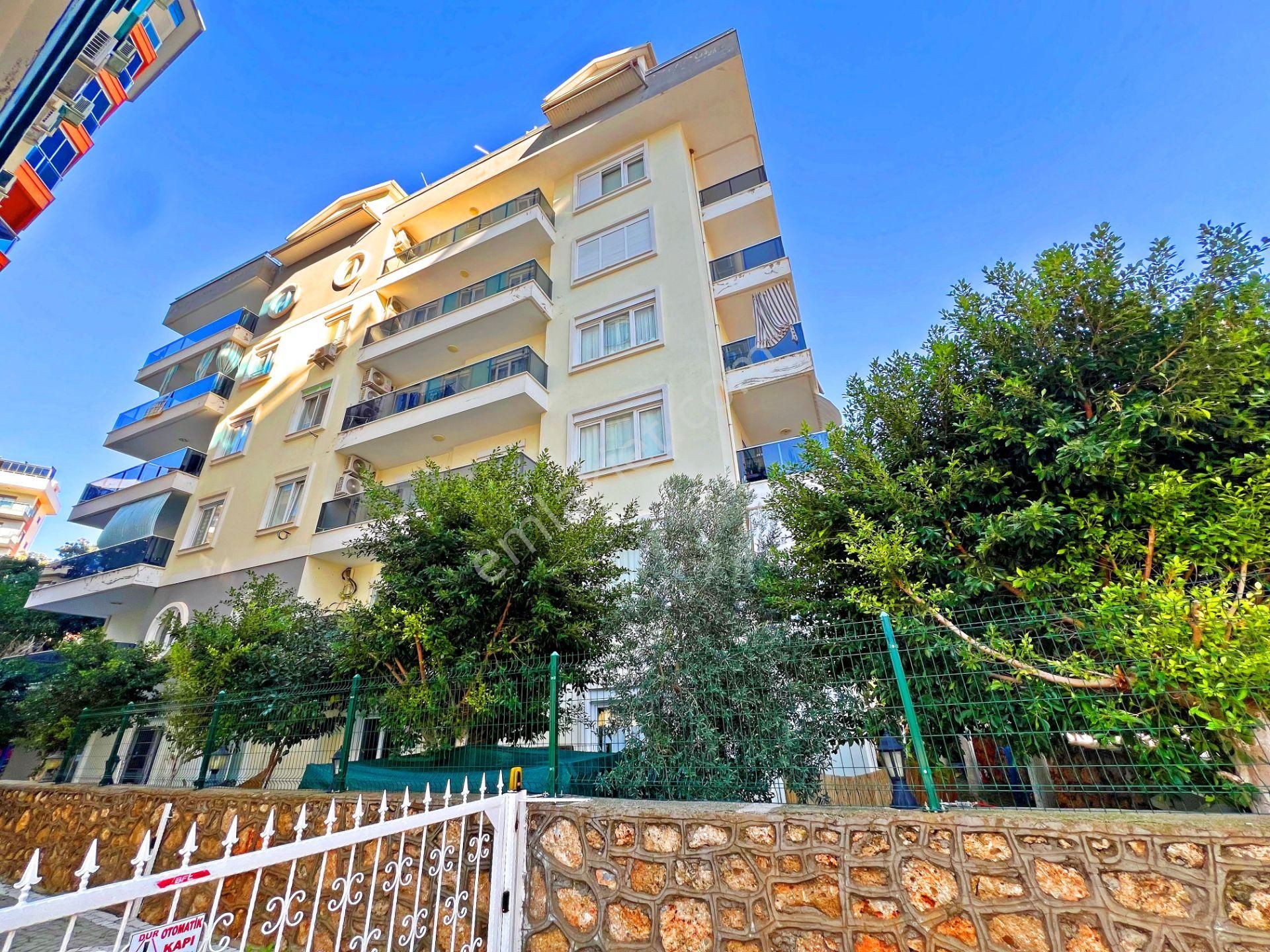 Alanya Tosmurda Kiralık 3+1 Site İçi Eşyalı Geniş Lüks Daire - Görsel 35