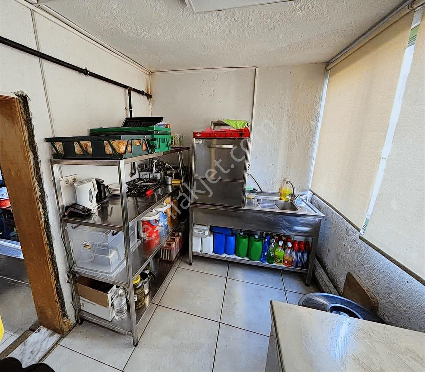 Realty World Akyazı Mahallesi Plaj Mevki Satılık İşyeri - Görsel 4