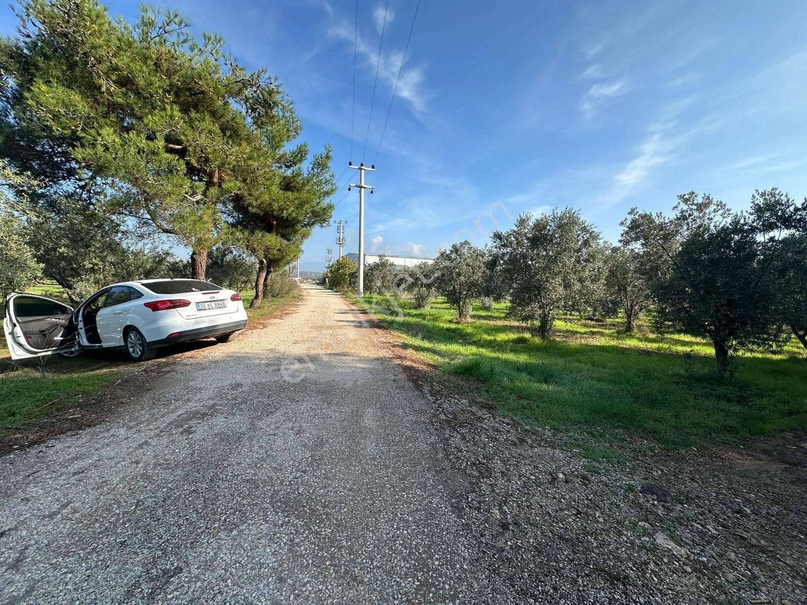 Öz-er Gayrimenkul'den Satılık Mükemmel Konumda Müstakil Arsa - Görsel 10