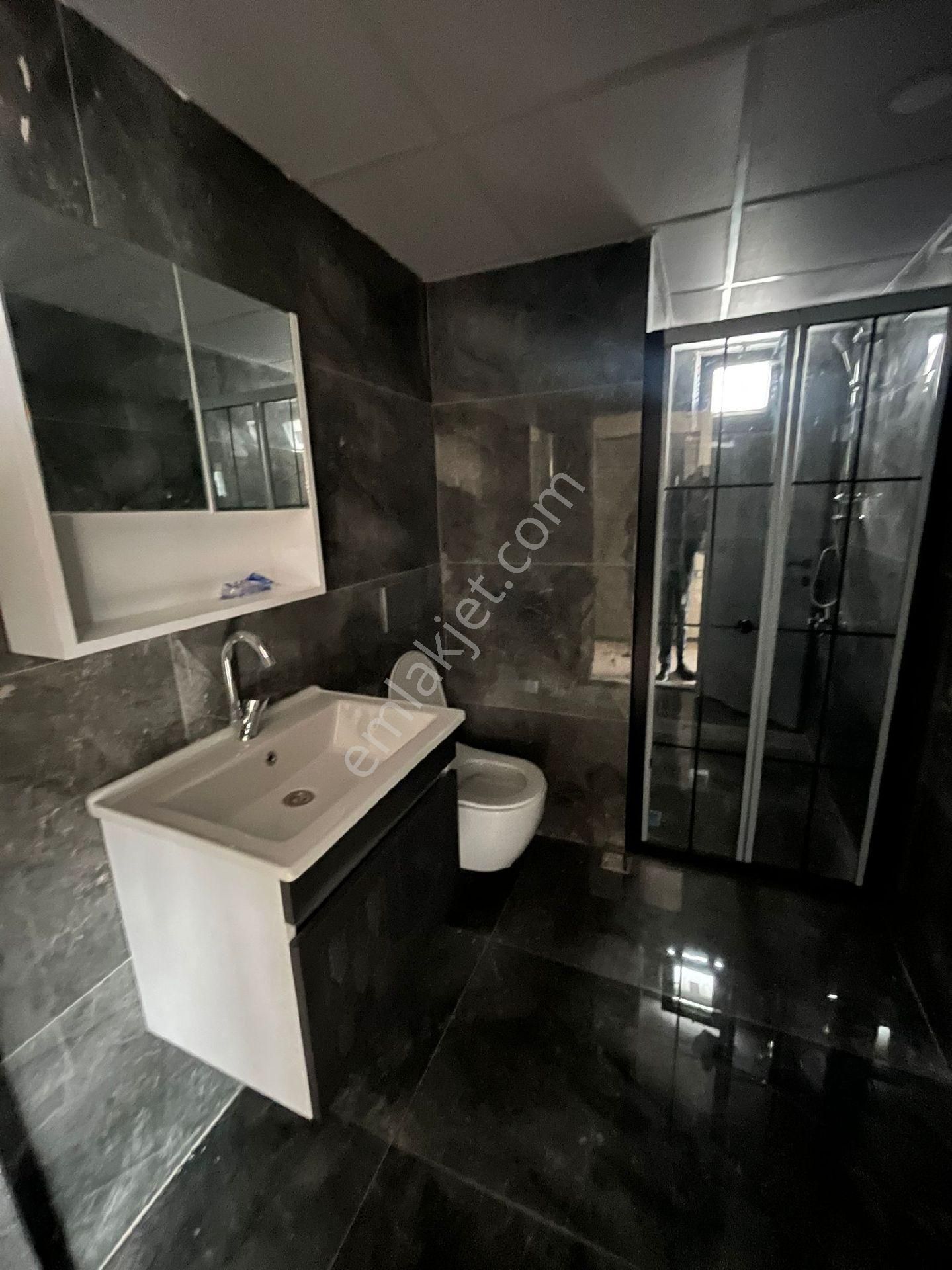 Evim-nur'dan Körfez Mh. 1+1 5.kat Geniş Ve Manzaralı Balkon Asansörlü Otoparklı Sıfır Fırsat Daire - Görsel 13