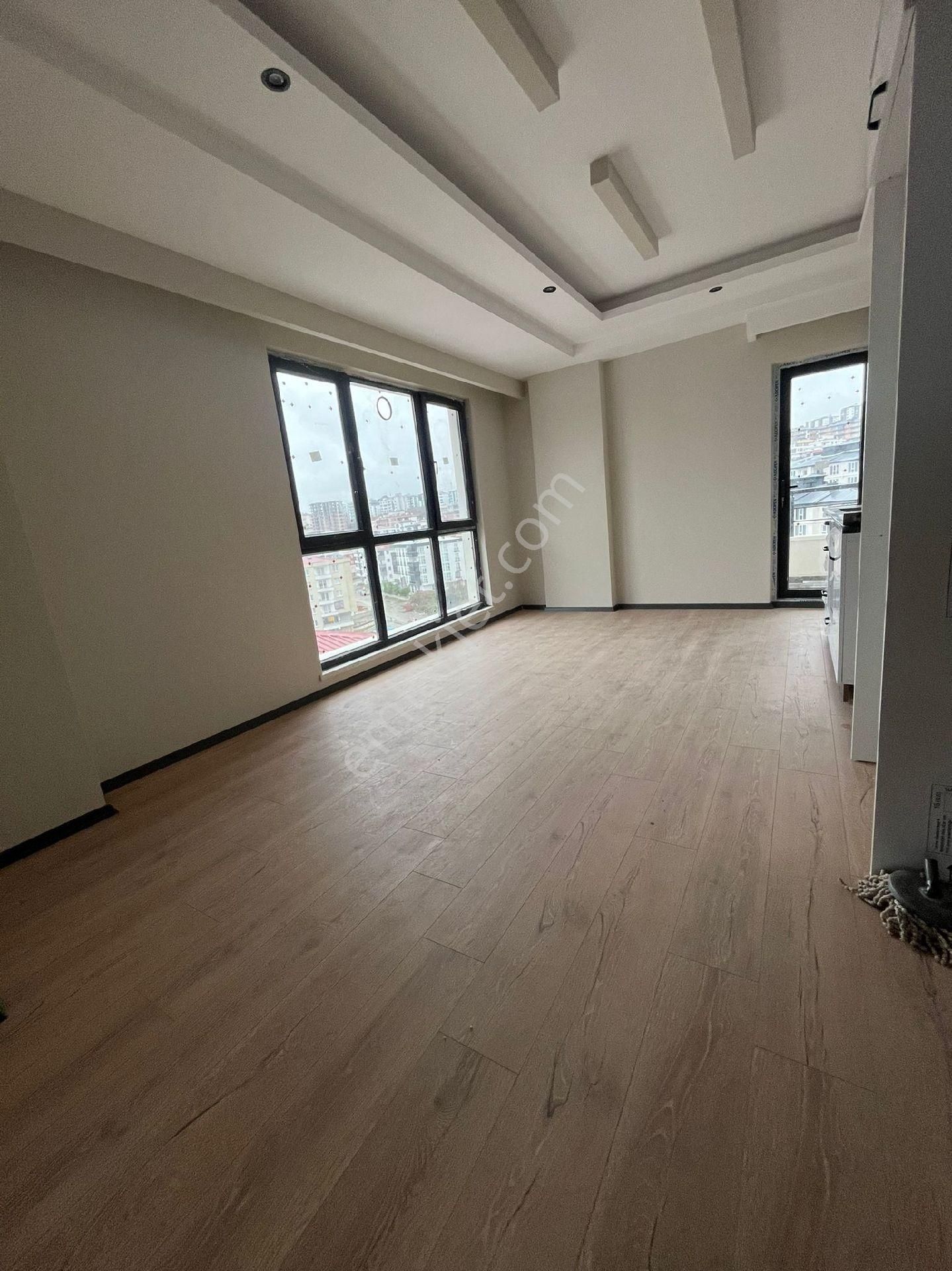 Evim-nur'dan Körfez Mh. 1+1 5.kat Geniş Ve Manzaralı Balkon Asansörlü Otoparklı Sıfır Fırsat Daire - Görsel 4