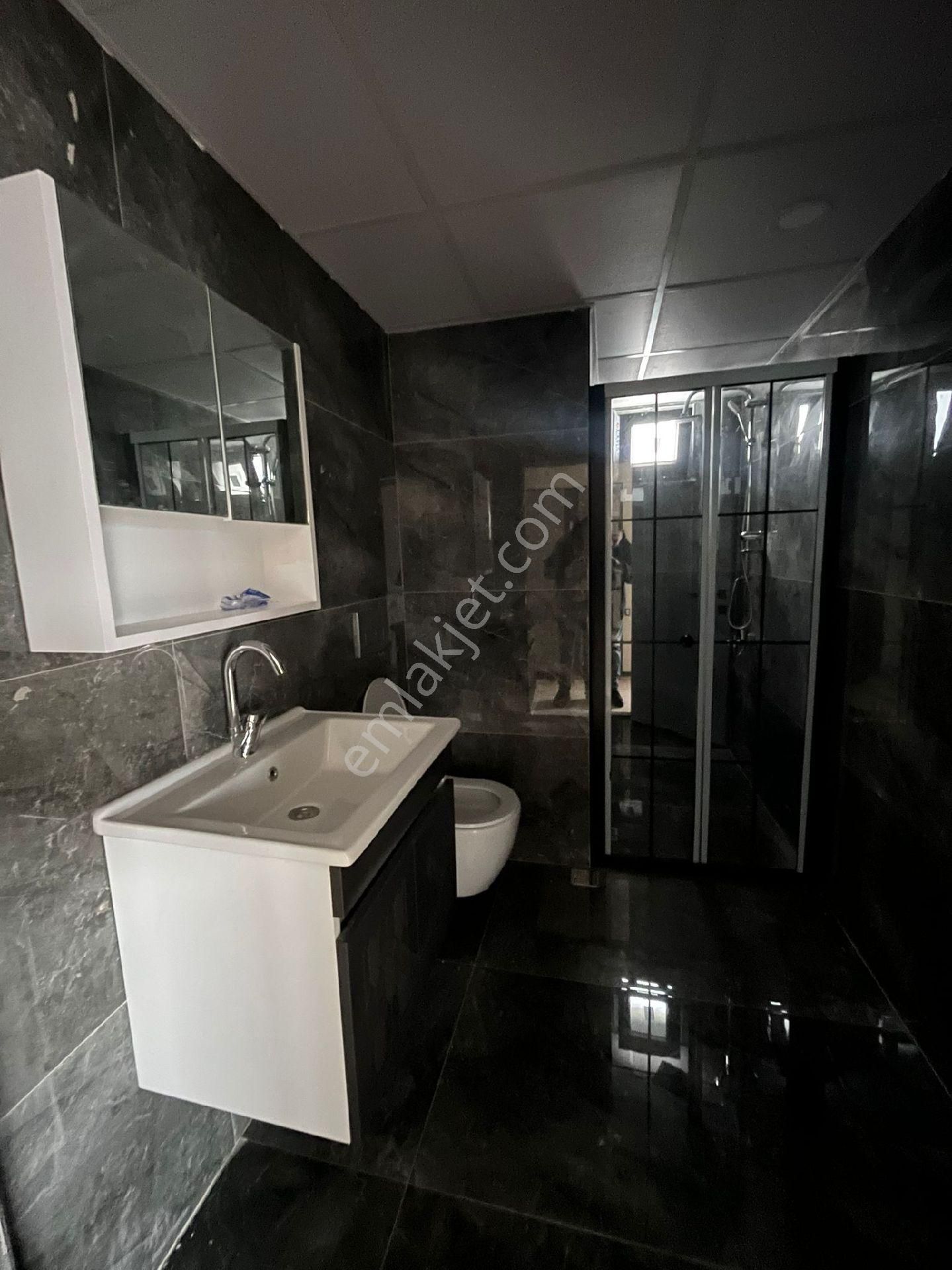 Evim-nur'dan Körfez Mh. 1+1 5.kat Geniş Ve Manzaralı Balkon Asansörlü Otoparklı Sıfır Fırsat Daire - Görsel 12