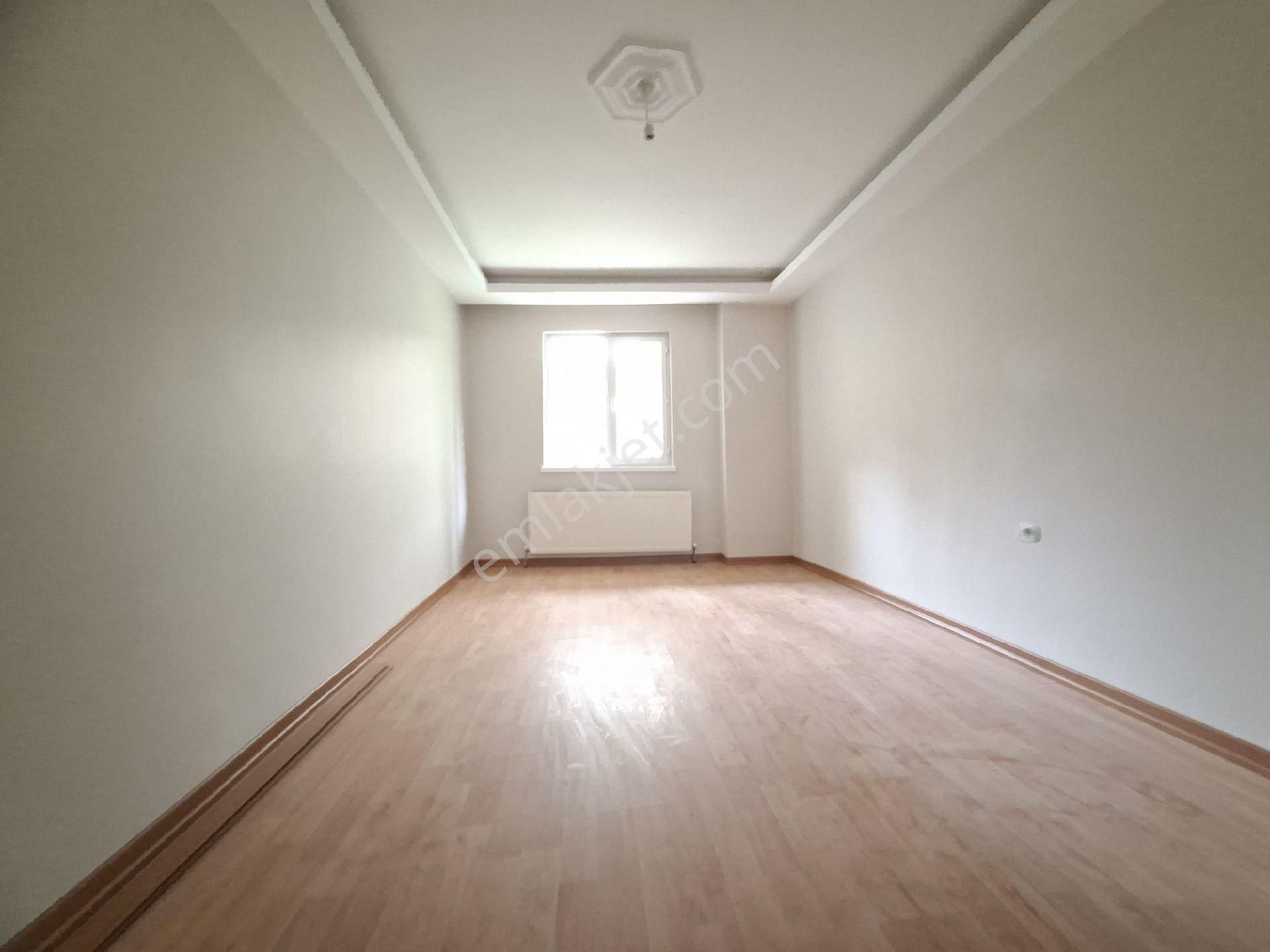 Muradiye Lisesi Arkası 3+1 110m2 Asansörlü Kot Dairemiz Kombi Petek - Görsel 8