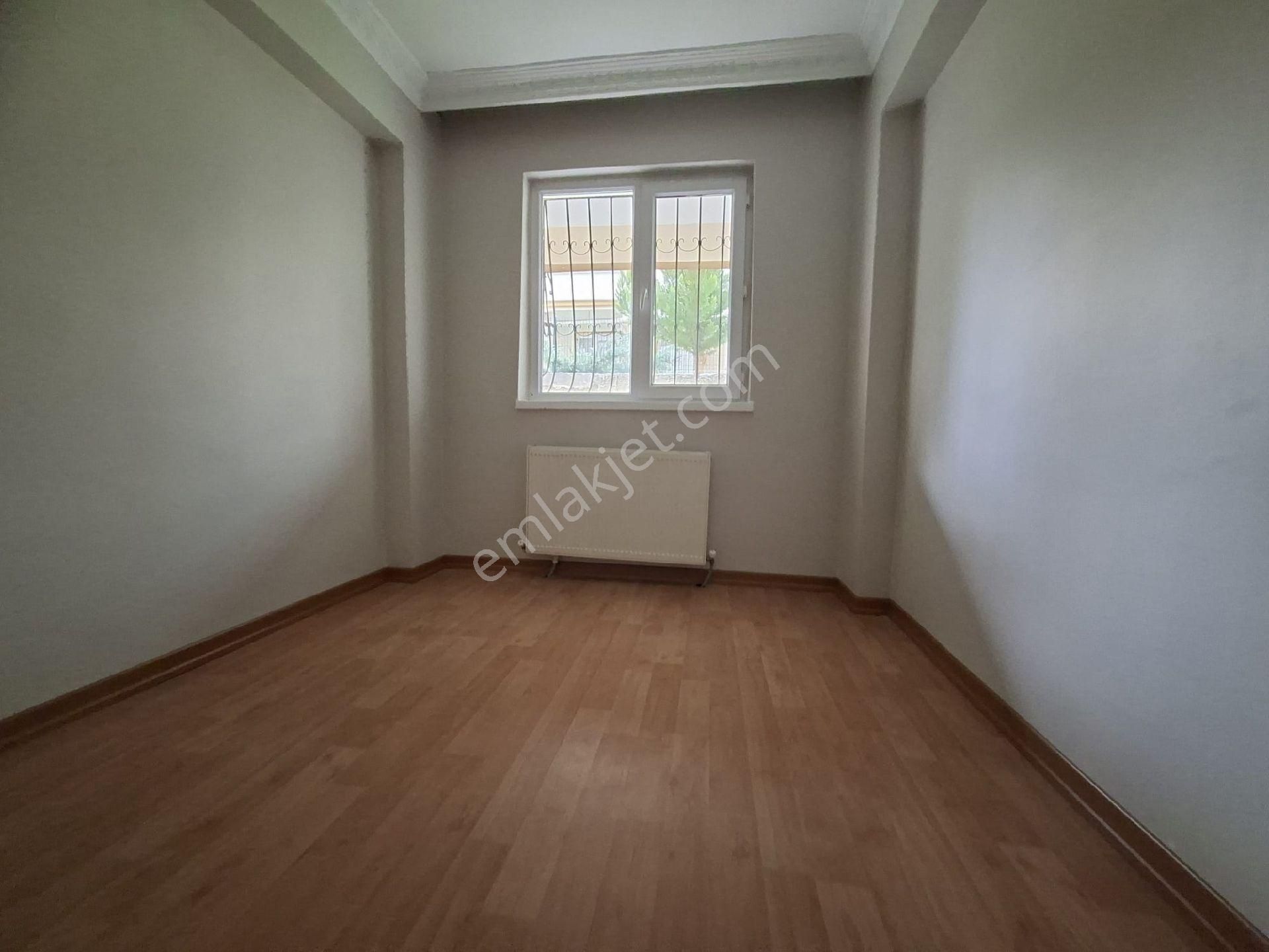 Muradiye Lisesi Arkası 3+1 110m2 Asansörlü Kot Dairemiz Kombi Petek - Görsel 6