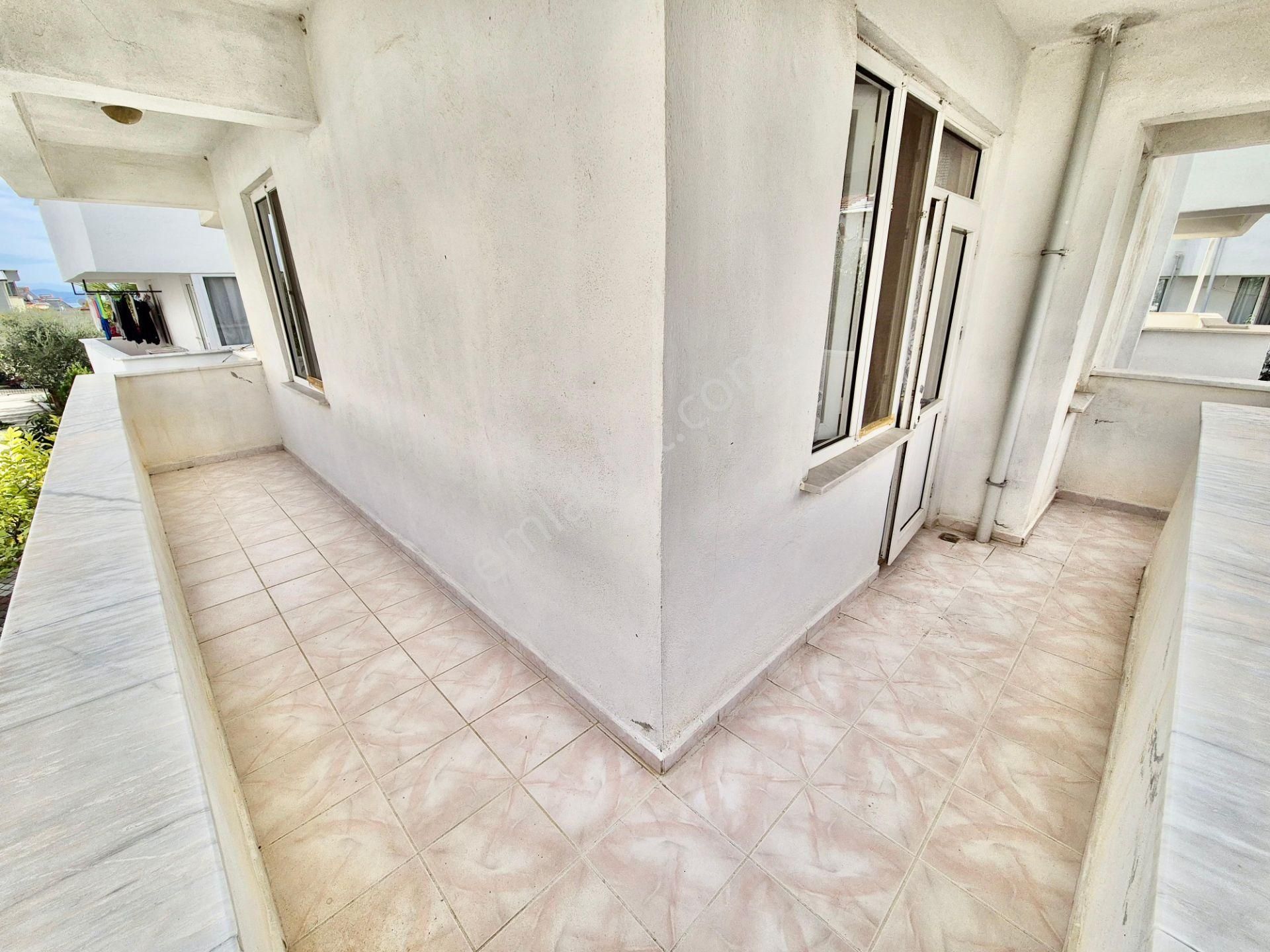 ▓tek Yetkili Karabuluttan Deniz Manzaralı & Bahçeli 4+1 Villa - Görsel 17