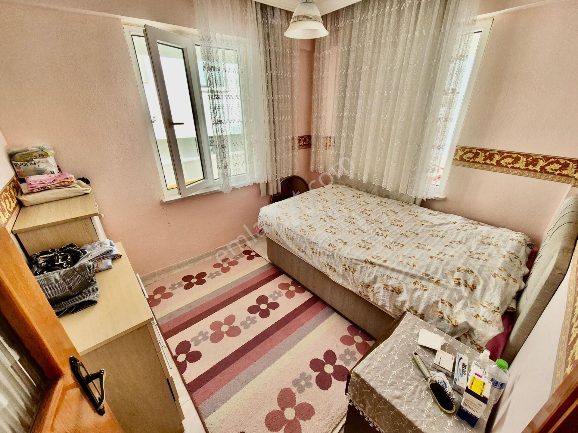▓tek Yetkili Karabuluttan Deniz Manzaralı & Bahçeli 4+1 Villa - Görsel 12