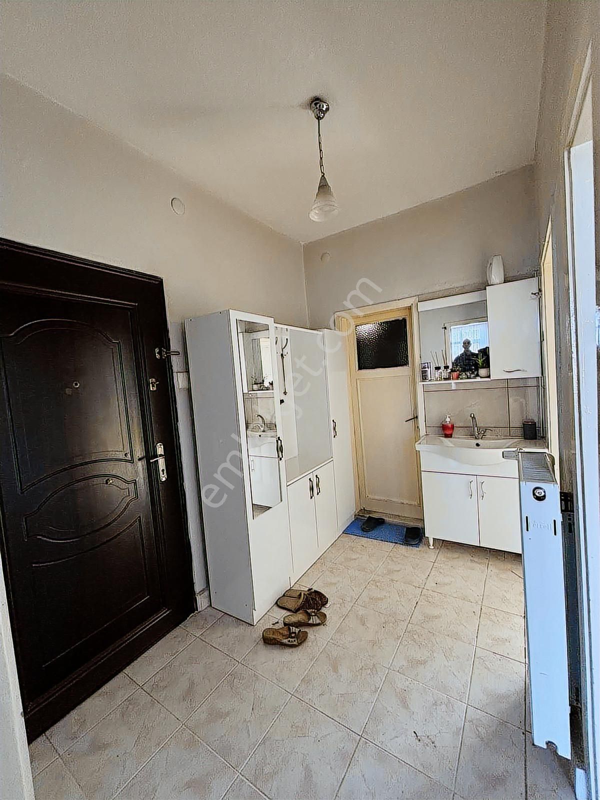 Erdem Konut Gayrimenkul Den Aydınlıkevler Mah 3+1 Kiralık Daire - Görsel 12