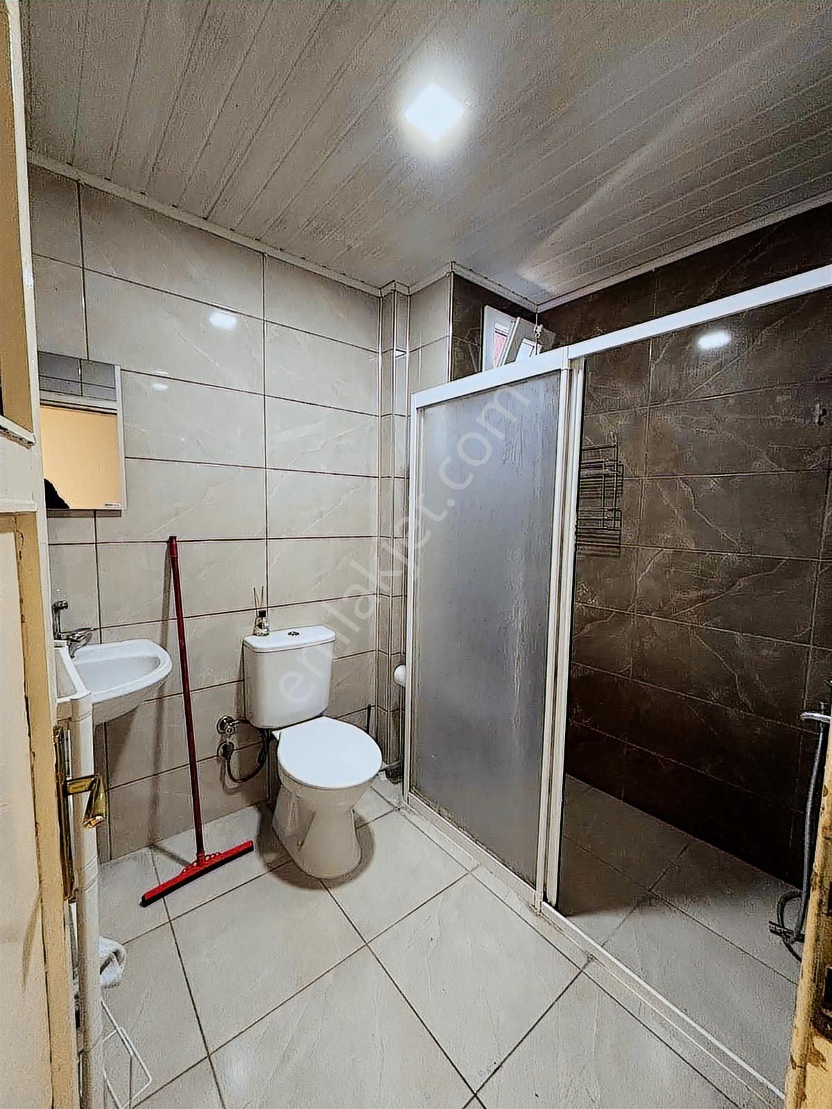 Erdem Konut Gayrimenkul Den Aydınlıkevler Mah 3+1 Kiralık Daire - Görsel 16
