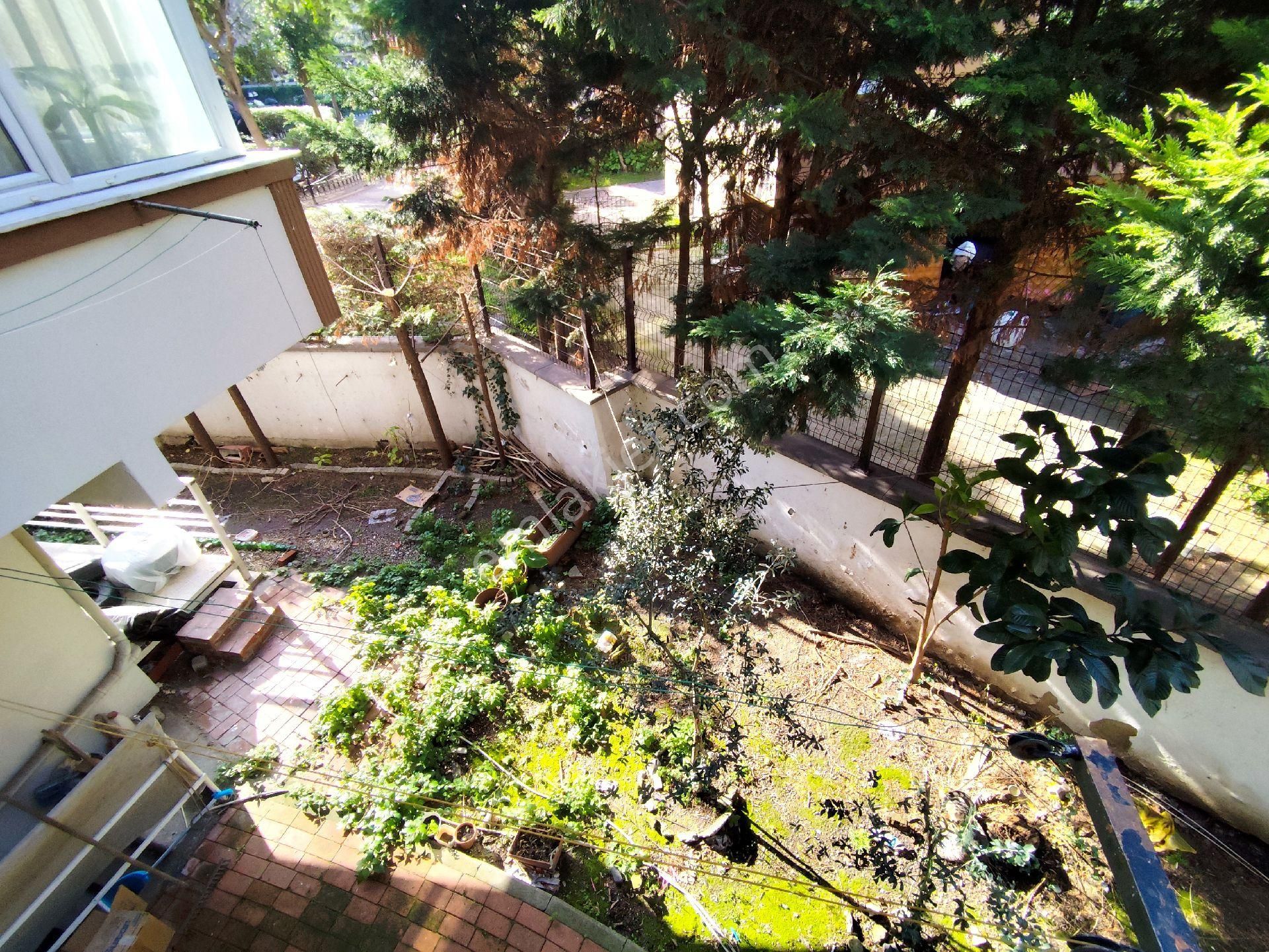 Kocamustafapaşa Şehit Turan Topal Sok Satılık 2+1 Çift Cephe - Görsel 27