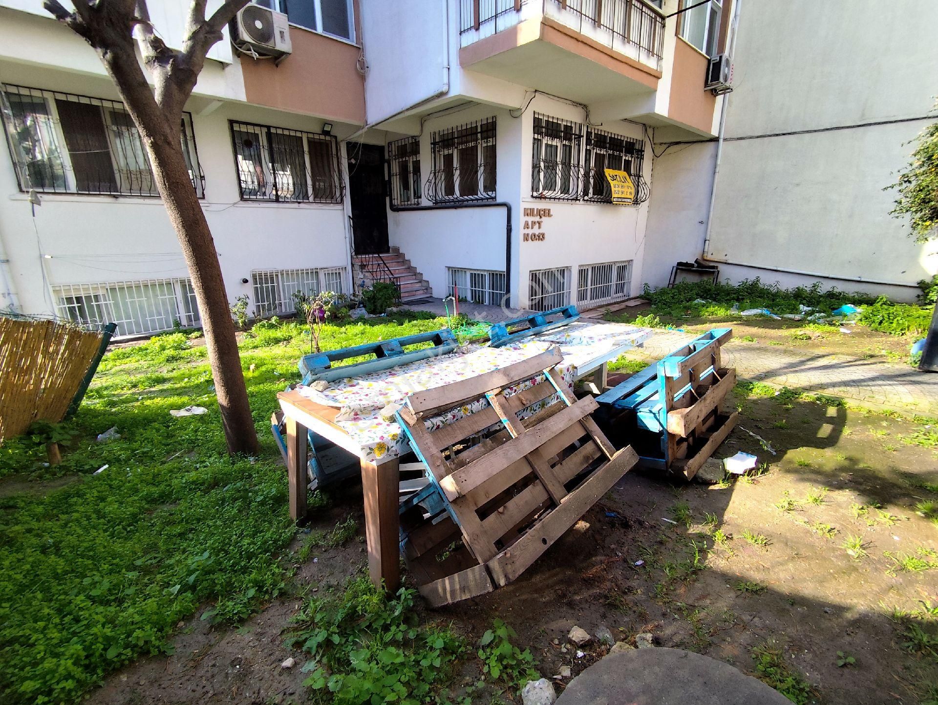 Kocamustafapaşa Şehit Turan Topal Sok Satılık 2+1 Çift Cephe - Görsel 32