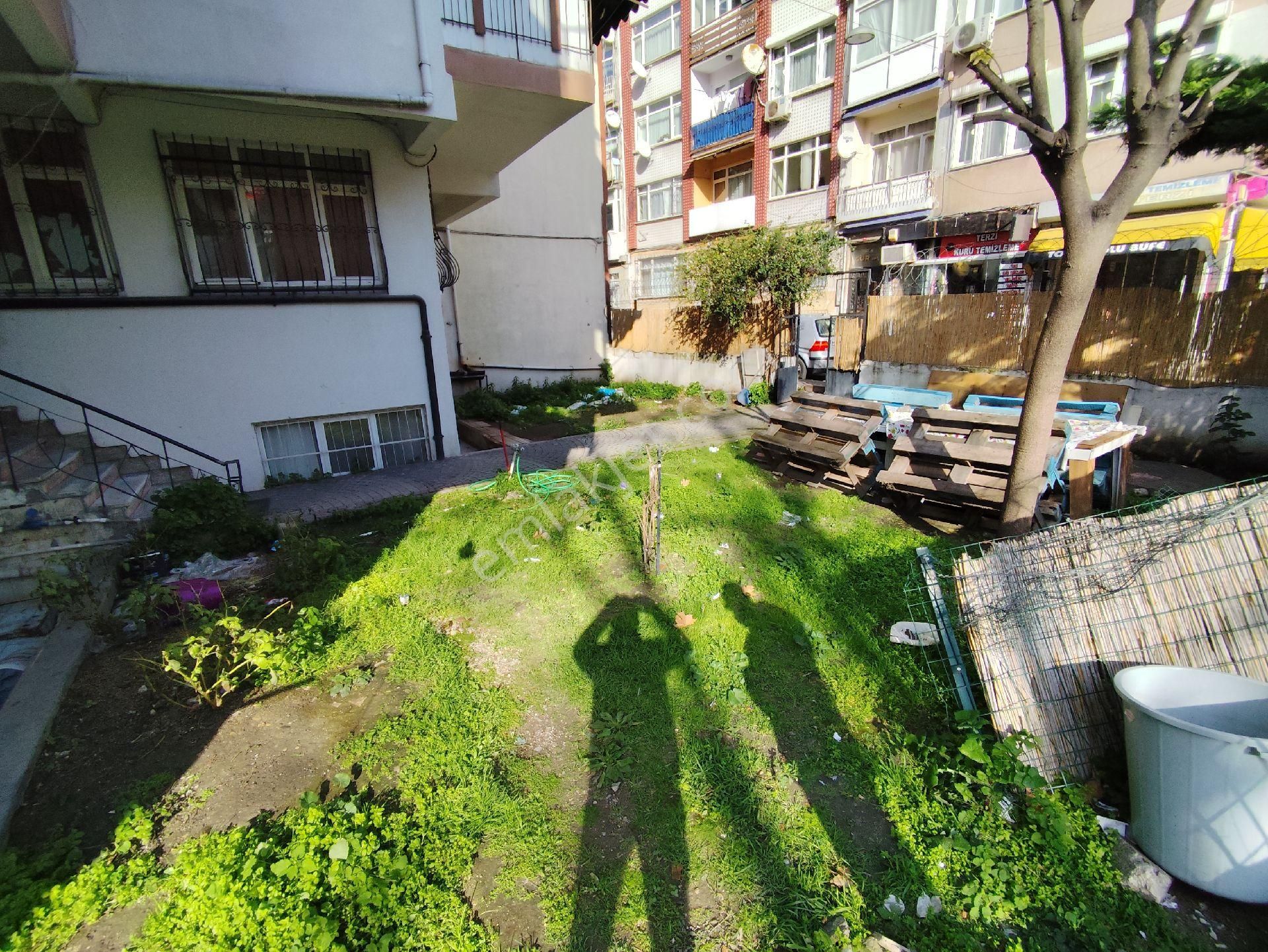 Kocamustafapaşa Şehit Turan Topal Sok Satılık 2+1 Çift Cephe - Görsel 30