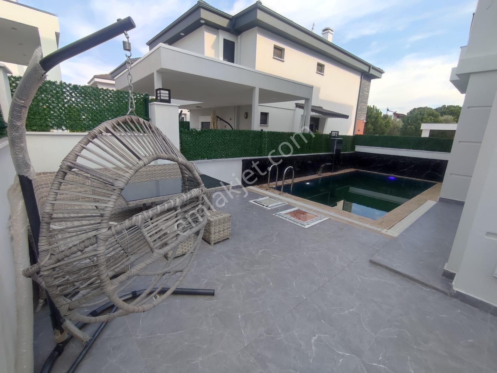 Çamlık Mahallesinde 3+1 Müstakil Havuzlu Bitişik Nizam Villa - Görsel 7