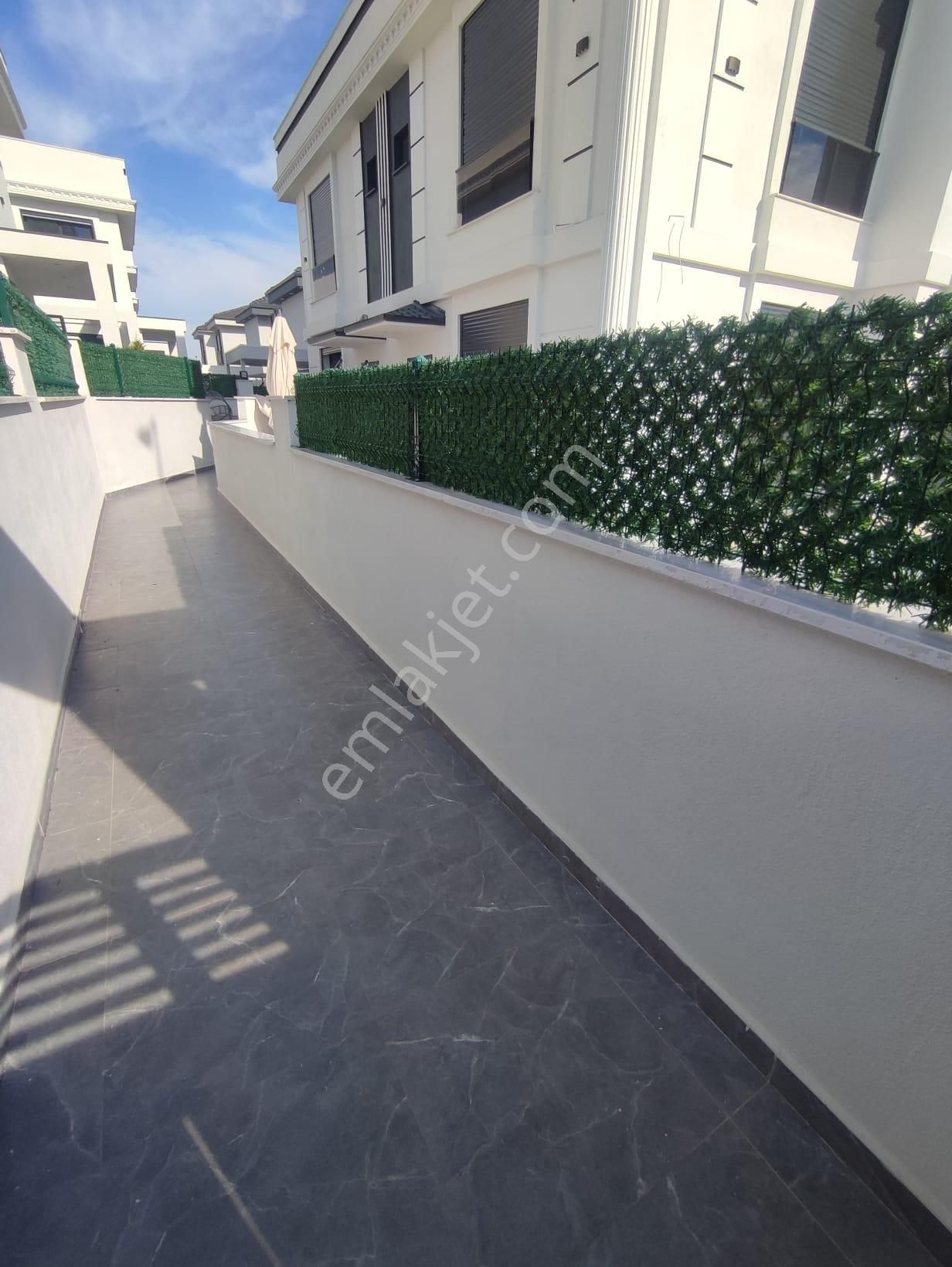 Çamlık Mahallesinde 3+1 Müstakil Havuzlu Bitişik Nizam Villa - Görsel 4