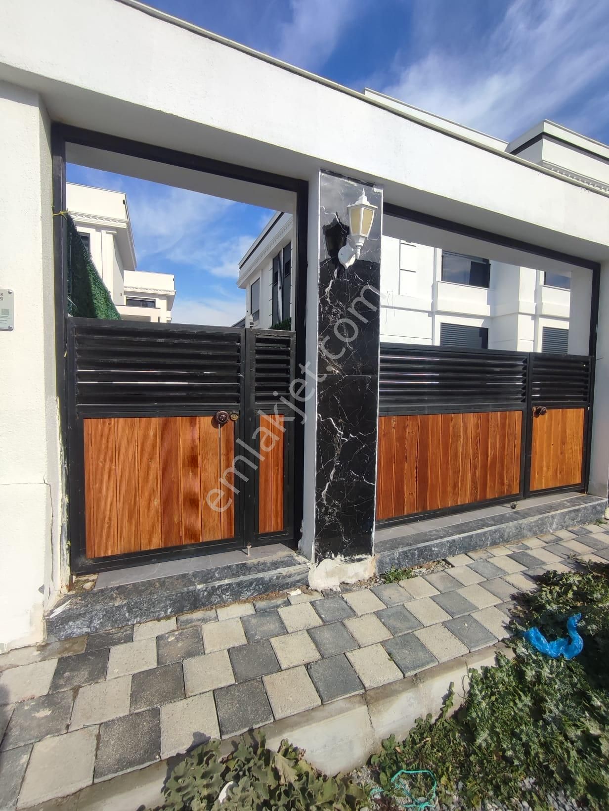 Çamlık Mahallesinde 3+1 Müstakil Havuzlu Bitişik Nizam Villa - Görsel 2