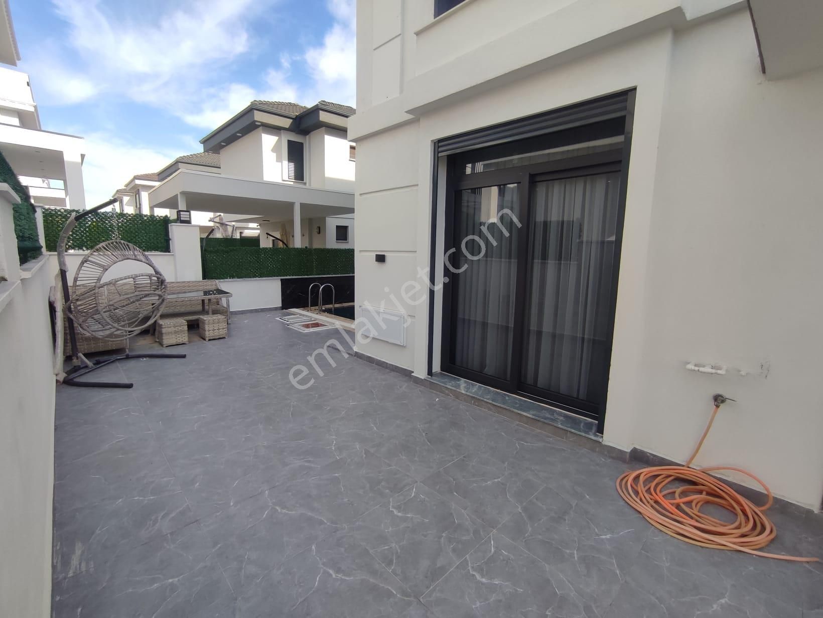 Çamlık Mahallesinde 3+1 Müstakil Havuzlu Bitişik Nizam Villa - Görsel 6