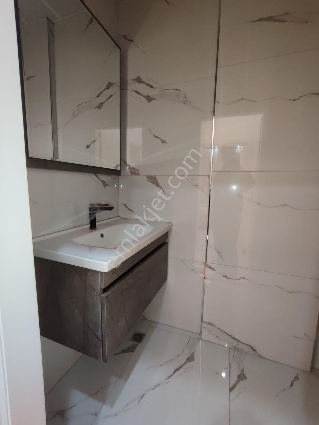 Çamlık Mahallesinde 3+1 Müstakil Havuzlu Bitişik Nizam Villa - Görsel 19