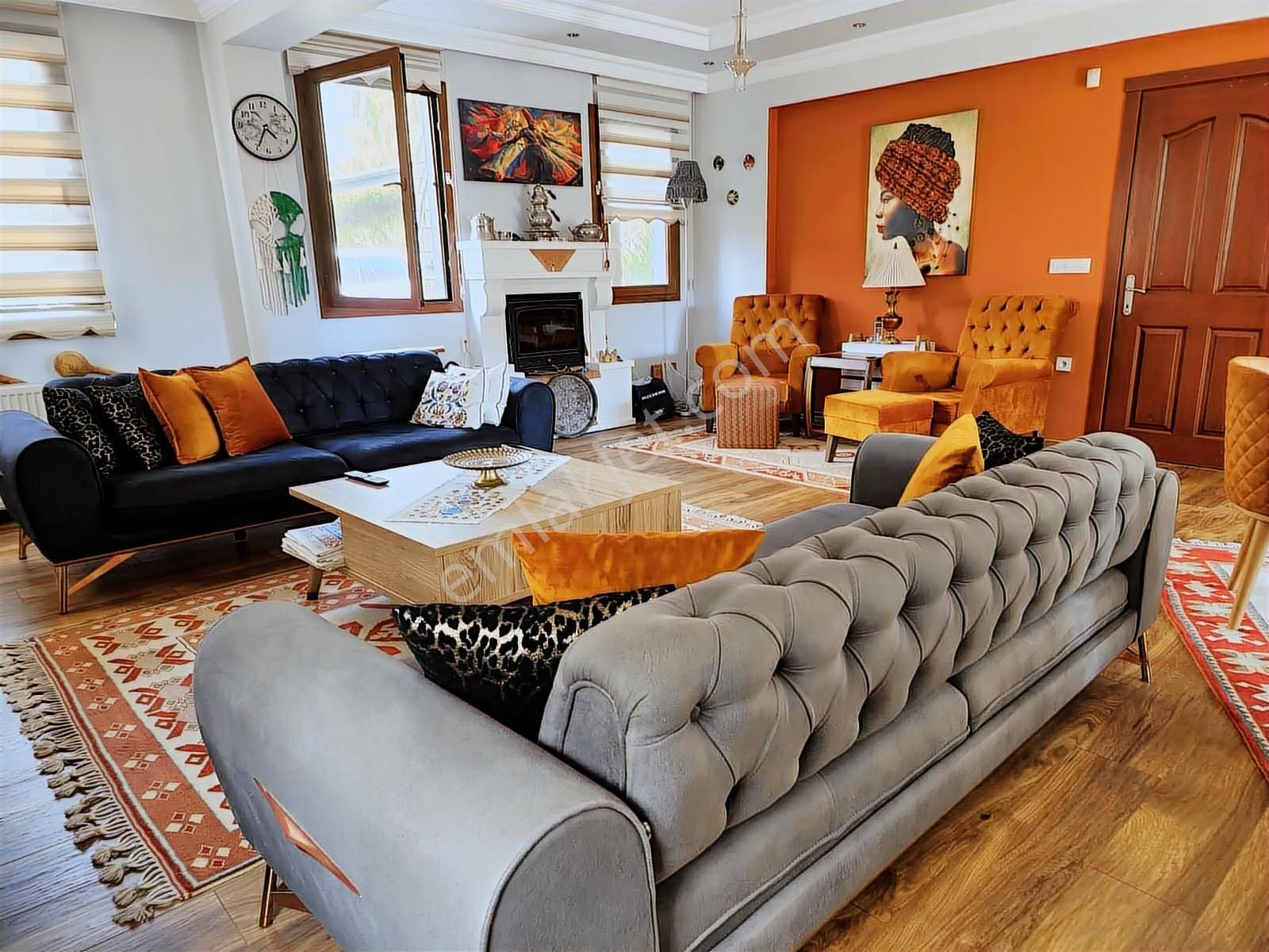 Stoptan Hisarönü'nde 543m² Arsa İçerisinde 4+1 Eşyalı Müstakil - Görsel 7