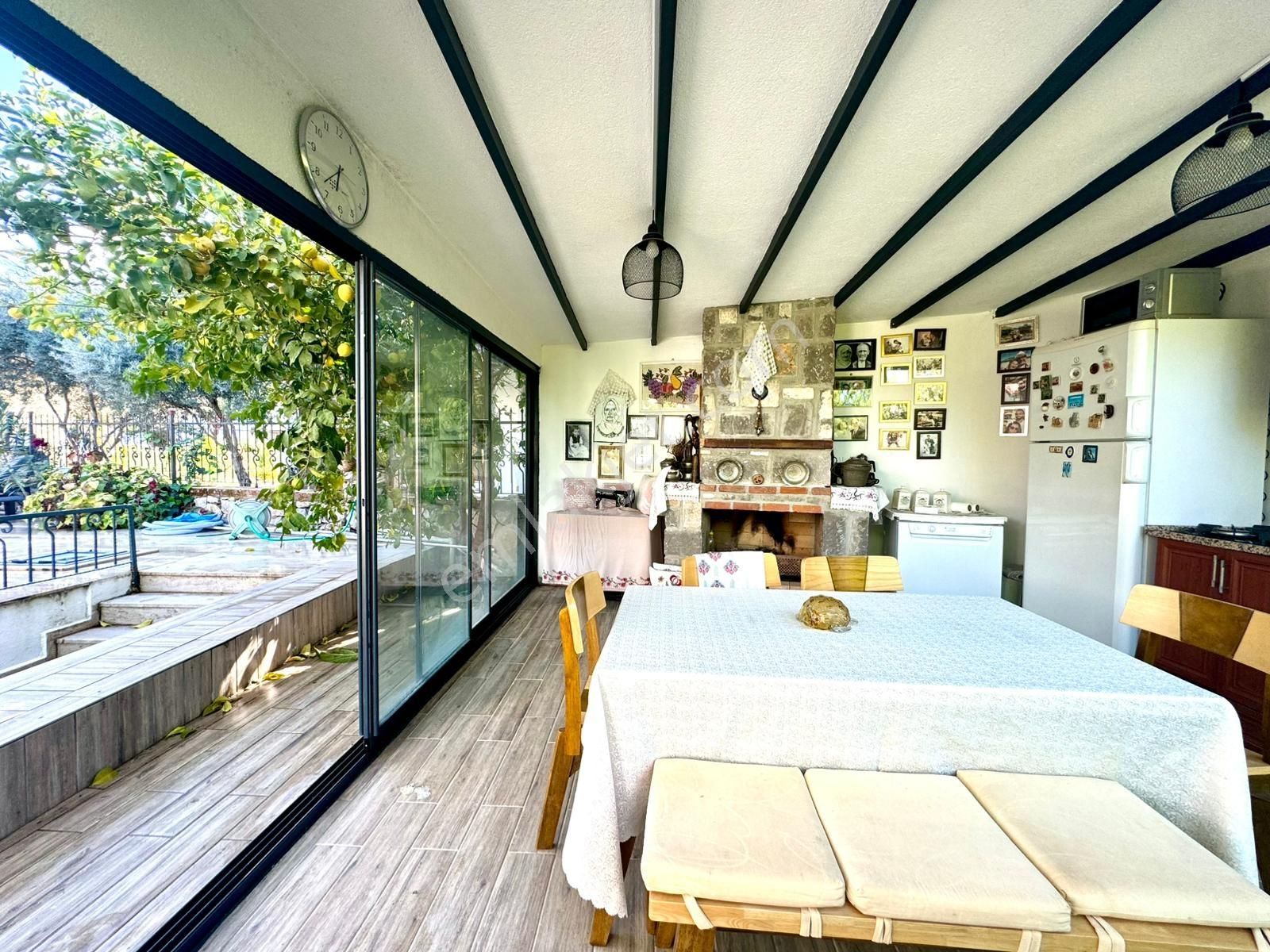 Stoptan Hisarönü'nde 543m² Arsa İçerisinde 4+1 Eşyalı Müstakil - Görsel 12