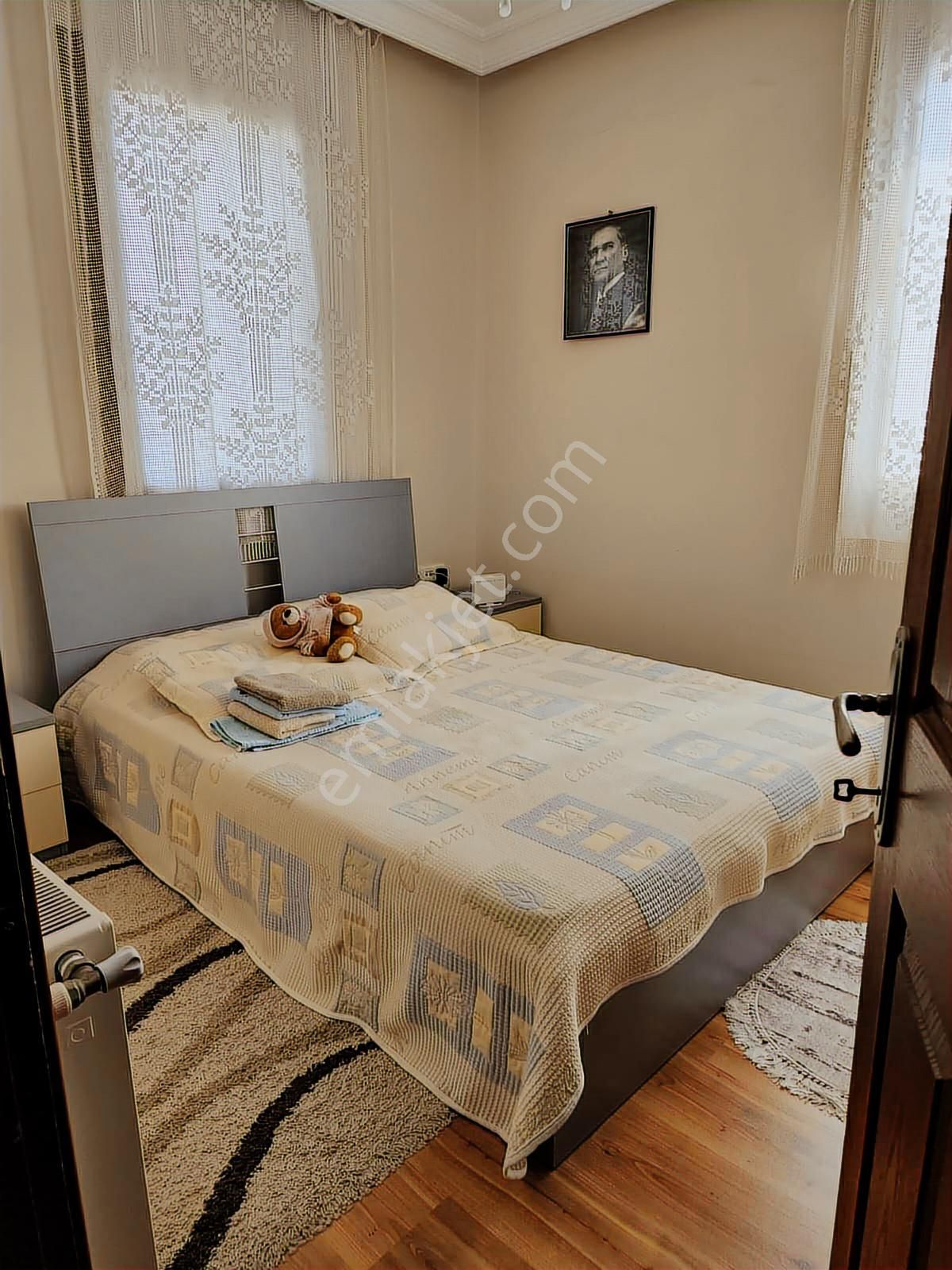 Stoptan Hisarönü'nde 543m² Arsa İçerisinde 4+1 Eşyalı Müstakil - Görsel 33