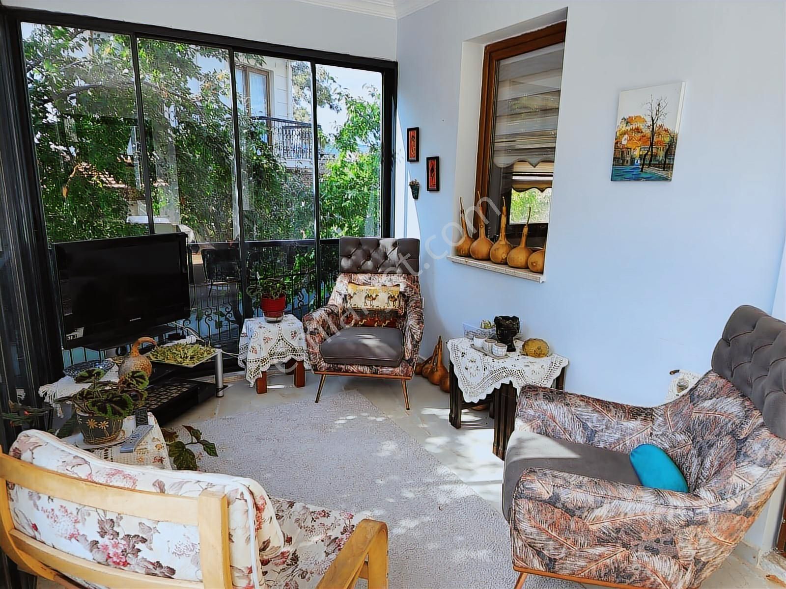 Stoptan Hisarönü'nde 543m² Arsa İçerisinde 4+1 Eşyalı Müstakil - Görsel 29