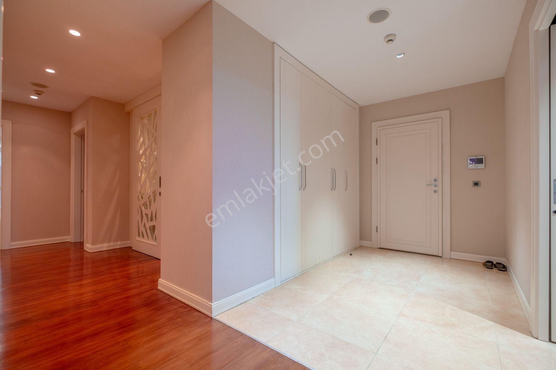 Dağıstan Gayrimenkulden Koru Floryada Peyzaj Cepheli 6+2 - Görsel 29