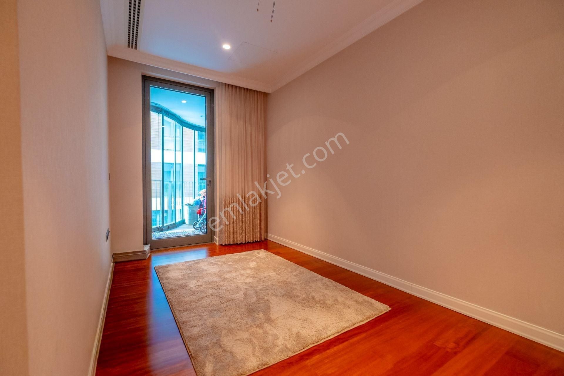 Dağıstan Gayrimenkulden Koru Floryada Peyzaj Cepheli 6+2 - Görsel 30