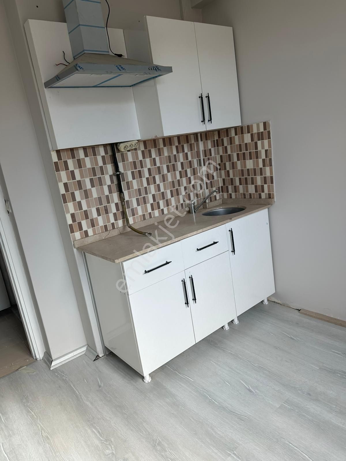 Cumhuriye Mh. Hatboyu Üzerinde Kiralık 1+1 Daire Foresta'dan - Görsel 9