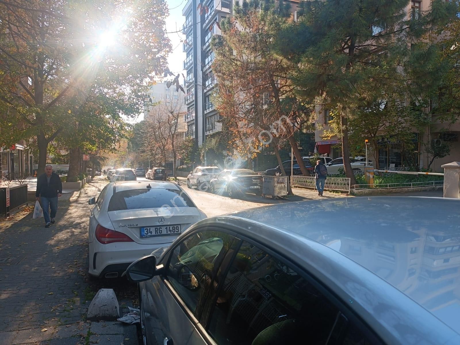 Orka'dan Kozyatağı Avşar Sokakta Balkonlu,kombili 85m² Net 2+1 - Görsel 8