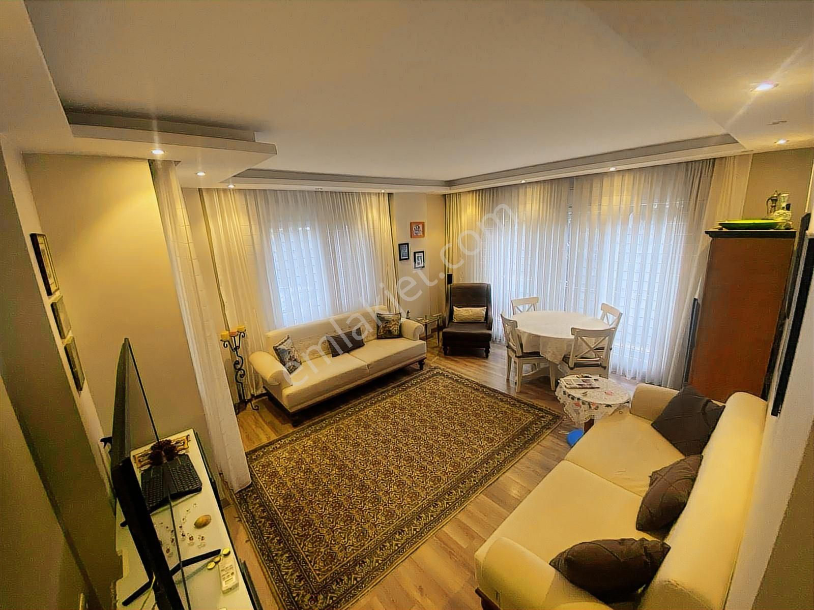 Orka'dan Kozyatağı Avşar Sokakta Balkonlu,kombili 85m² Net 2+1 - Görsel 8