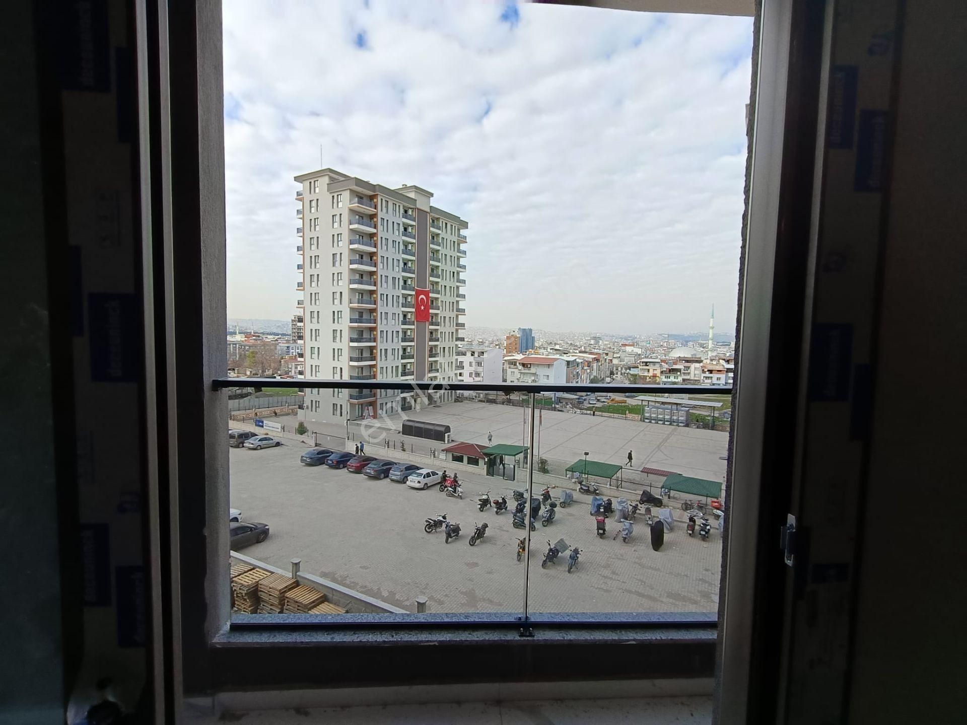 Hhavuzlu Güvenlikli Site İçi Satılık 2+1 Kapalı Mutfak Ebeveyn Banyolu Daire - Görsel 14