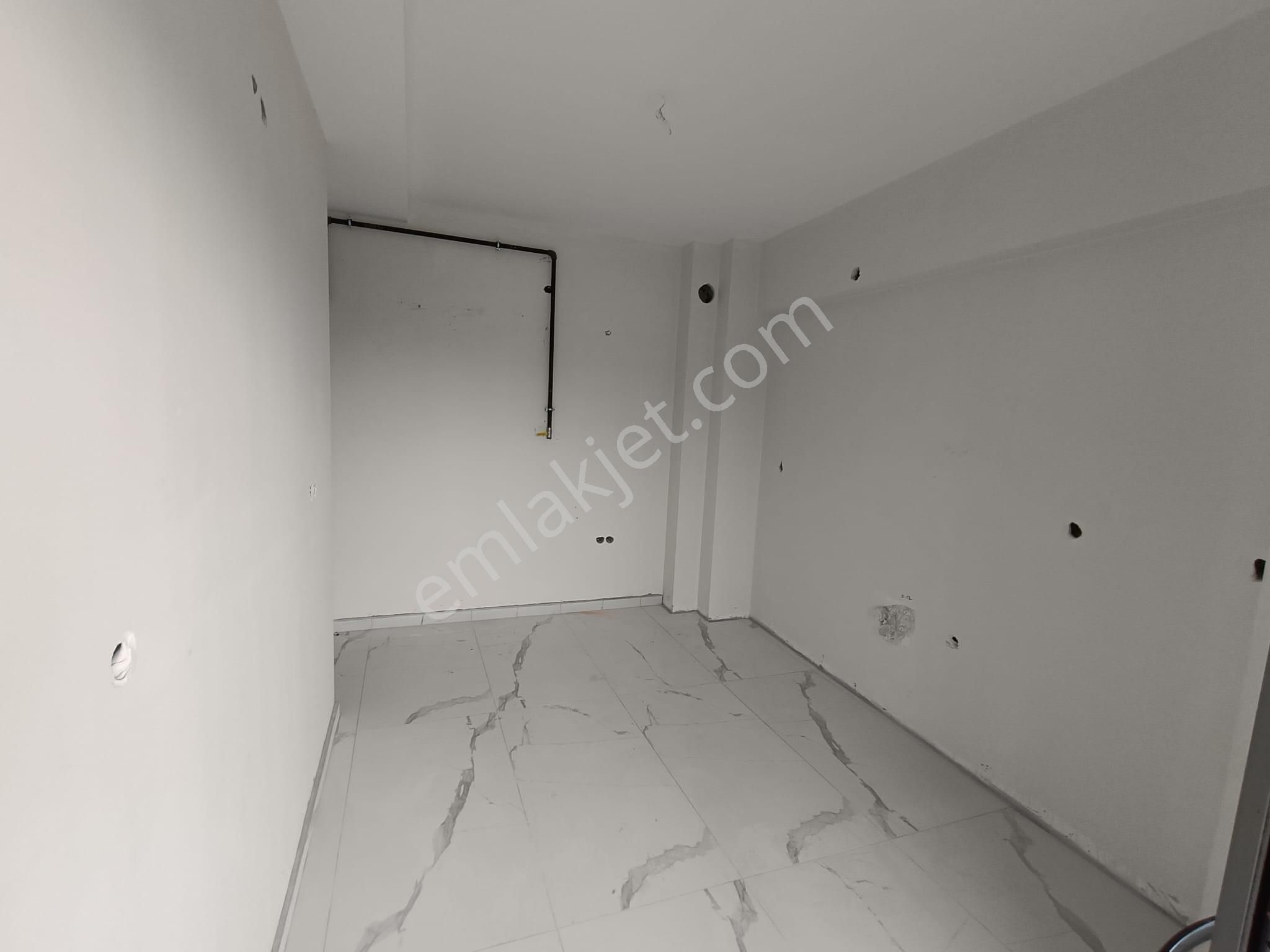 Hhavuzlu Güvenlikli Site İçi Satılık 2+1 Kapalı Mutfak Ebeveyn Banyolu Daire - Görsel 6