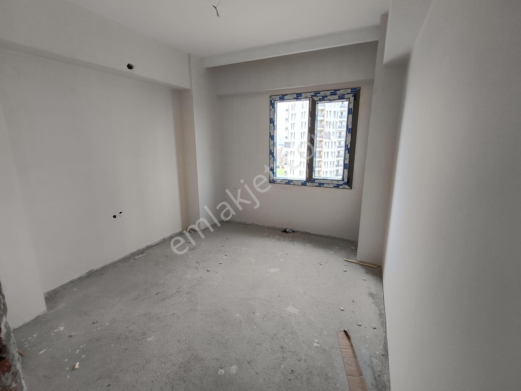 Hhavuzlu Güvenlikli Site İçi Satılık 2+1 Kapalı Mutfak Ebeveyn Banyolu Daire - Görsel 9