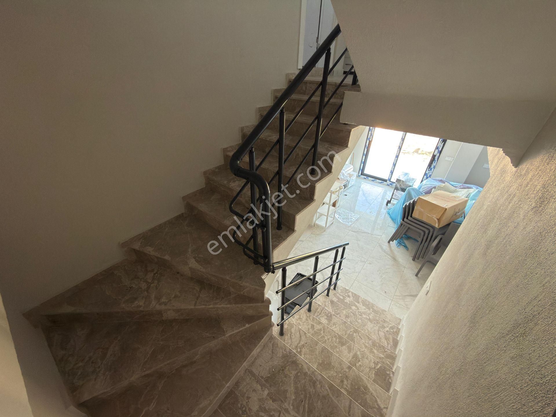 İzmir Dikili Salihler Deniz Manzaralı Satılık Müstakil 4+1 Villa - Görsel 2